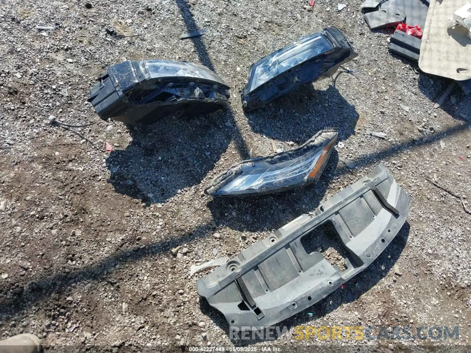 12 Photograph of a damaged car JN8AT3DD3MW320124 NISSAN ROGUE 2021