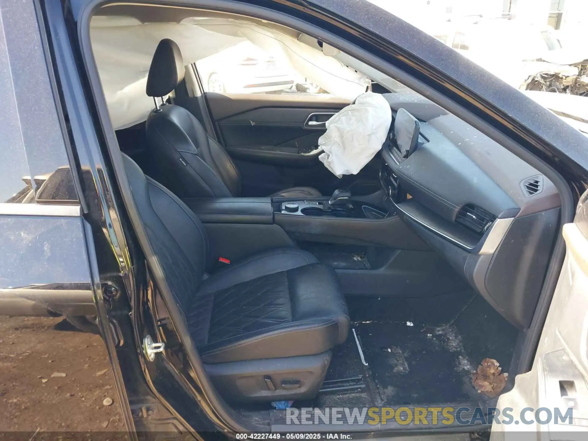 5 Photograph of a damaged car JN8AT3DD3MW320124 NISSAN ROGUE 2021