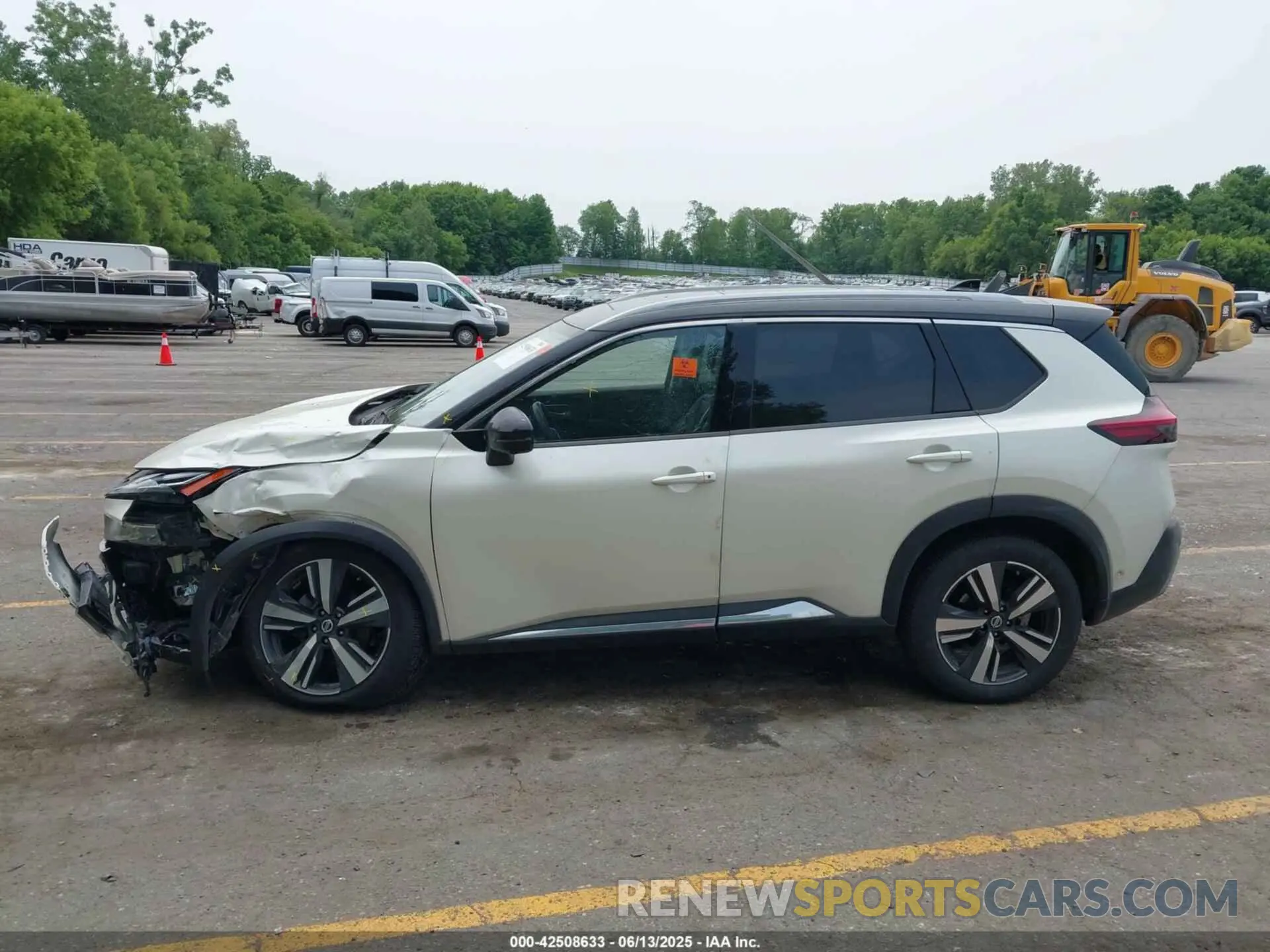 14 Photograph of a damaged car JN8AT3DD7MW304170 NISSAN ROGUE 2021