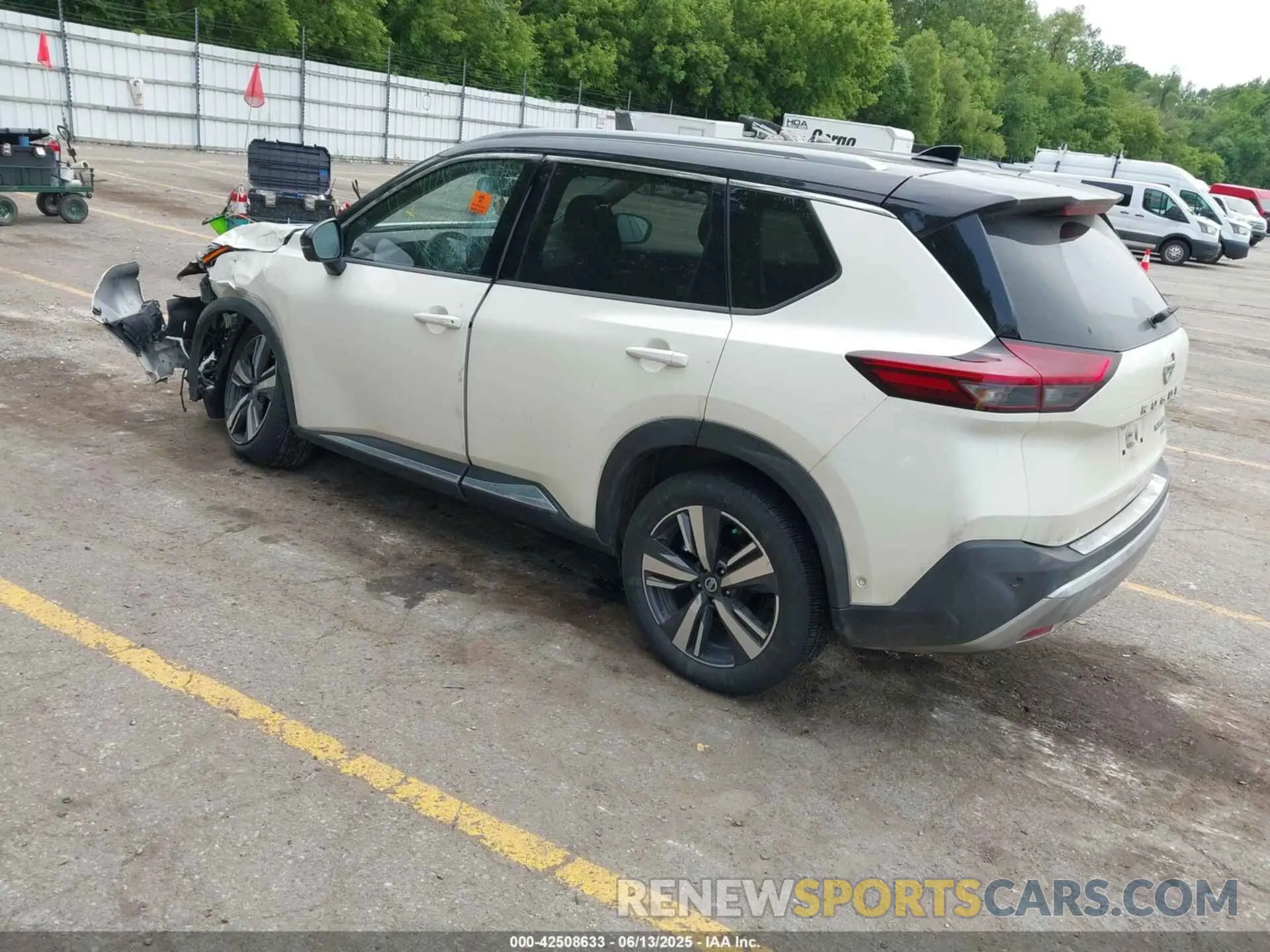 3 Photograph of a damaged car JN8AT3DD7MW304170 NISSAN ROGUE 2021
