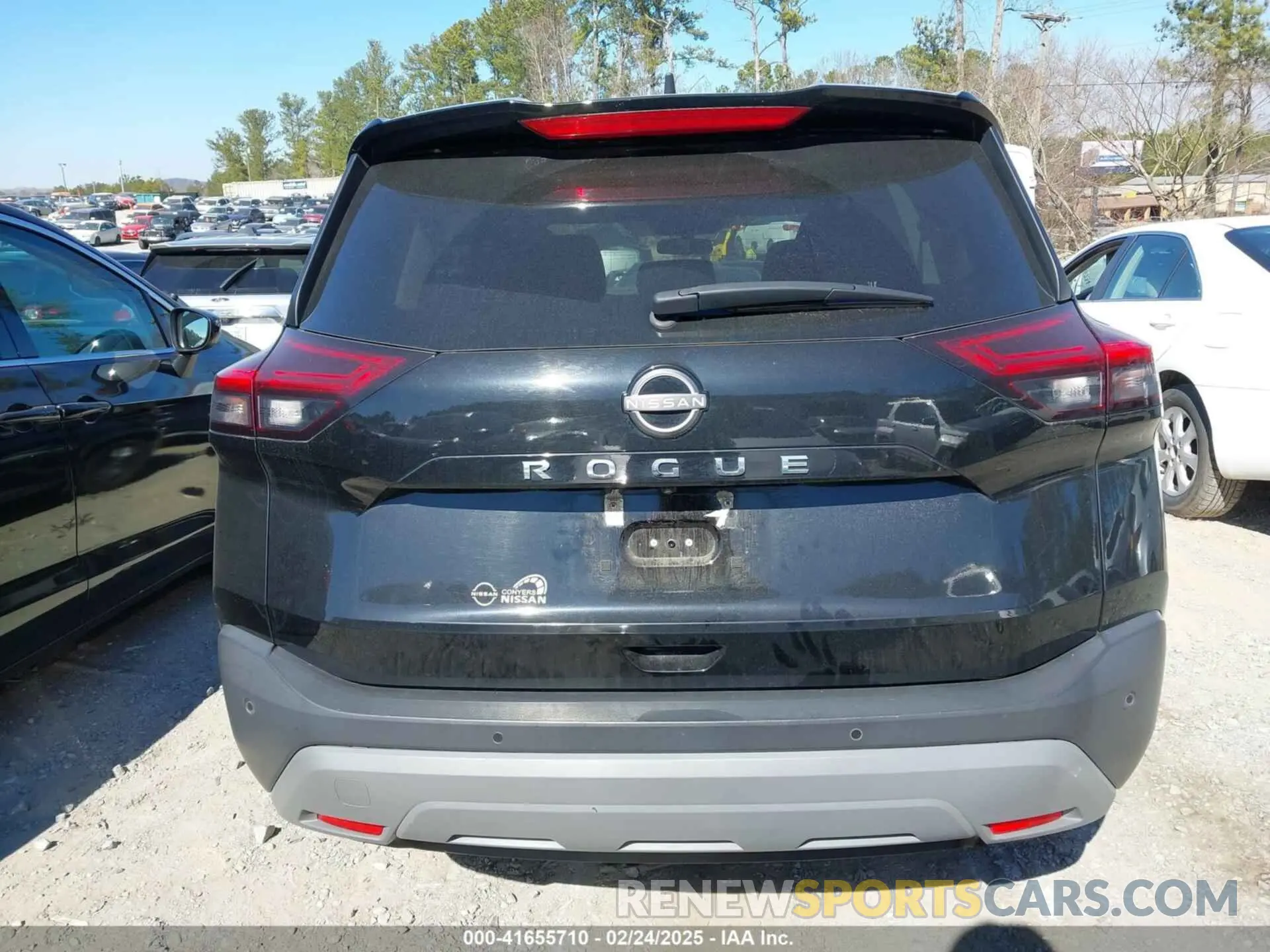 16 Photograph of a damaged car 5N1AT3AA7NC682672 NISSAN ROGUE 2022