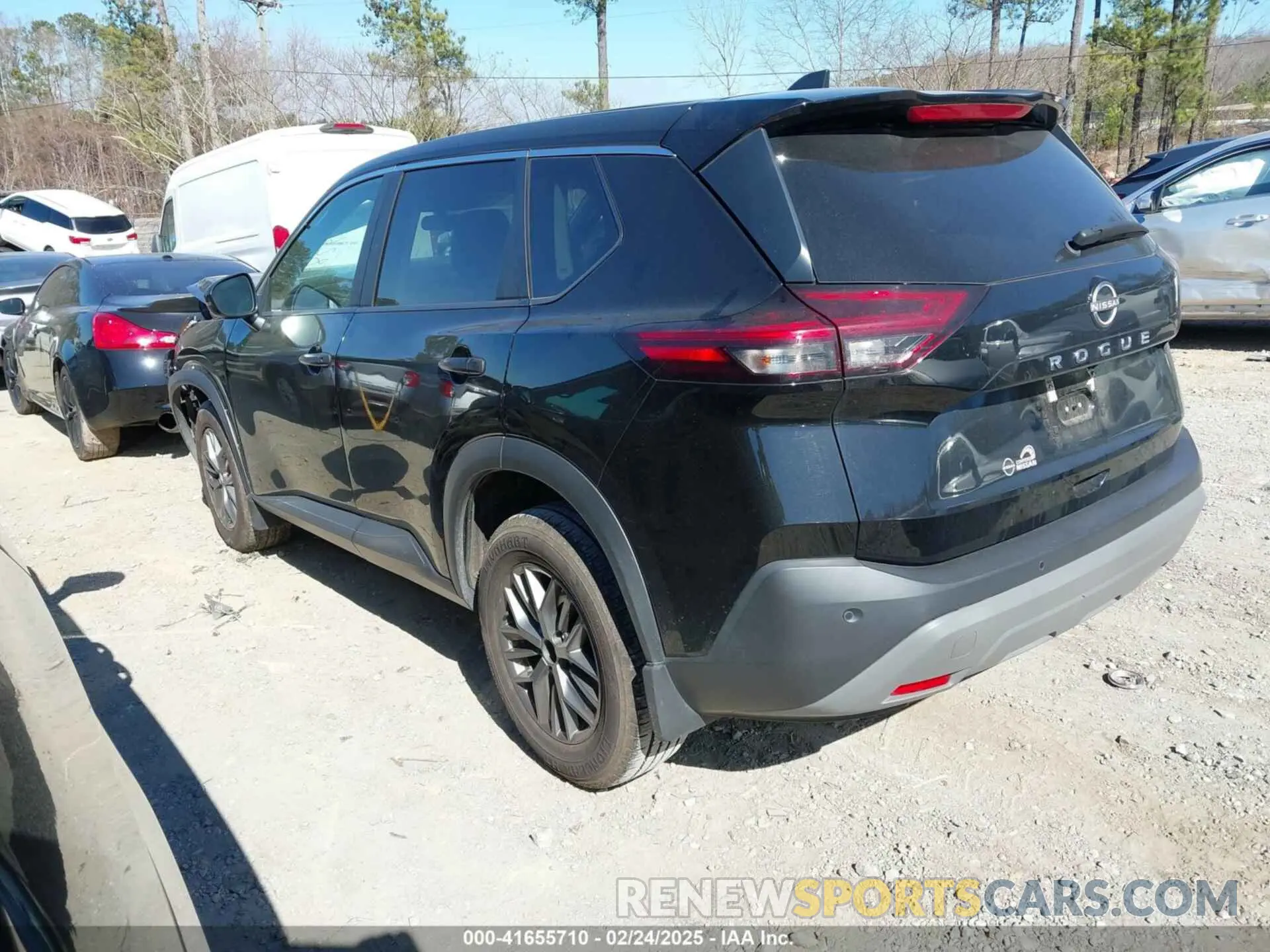 3 Photograph of a damaged car 5N1AT3AA7NC682672 NISSAN ROGUE 2022