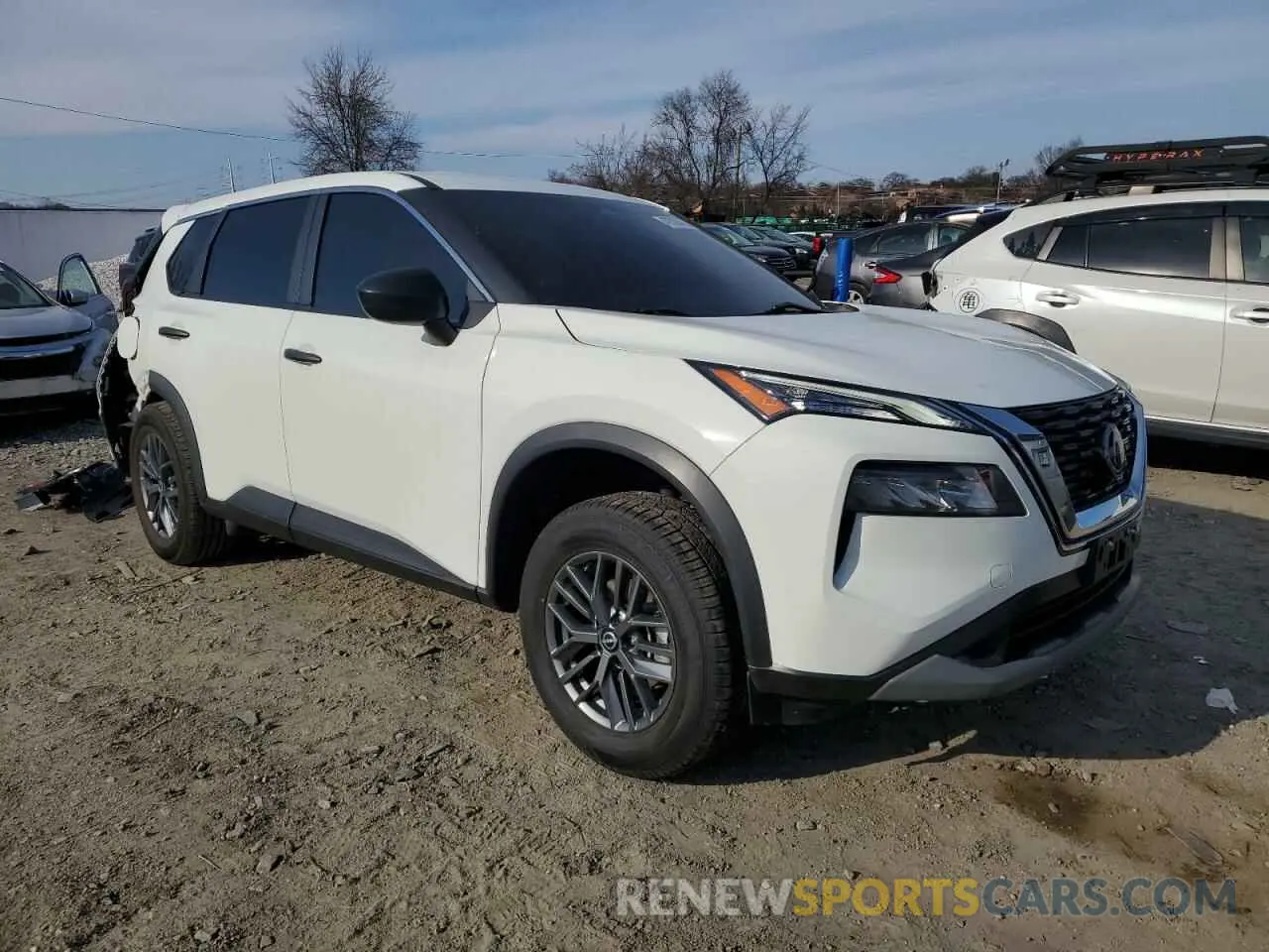 4 Photograph of a damaged car 5N1BT3AA0NC704712 NISSAN ROGUE 2022