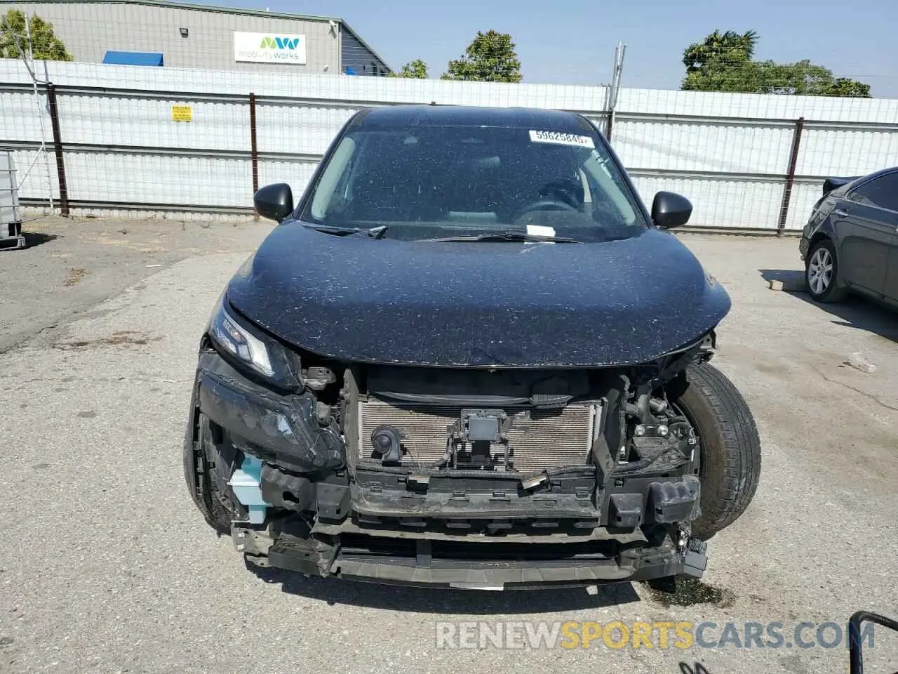 5 Photograph of a damaged car 5N1BT3AA4NC674226 NISSAN ROGUE 2022
