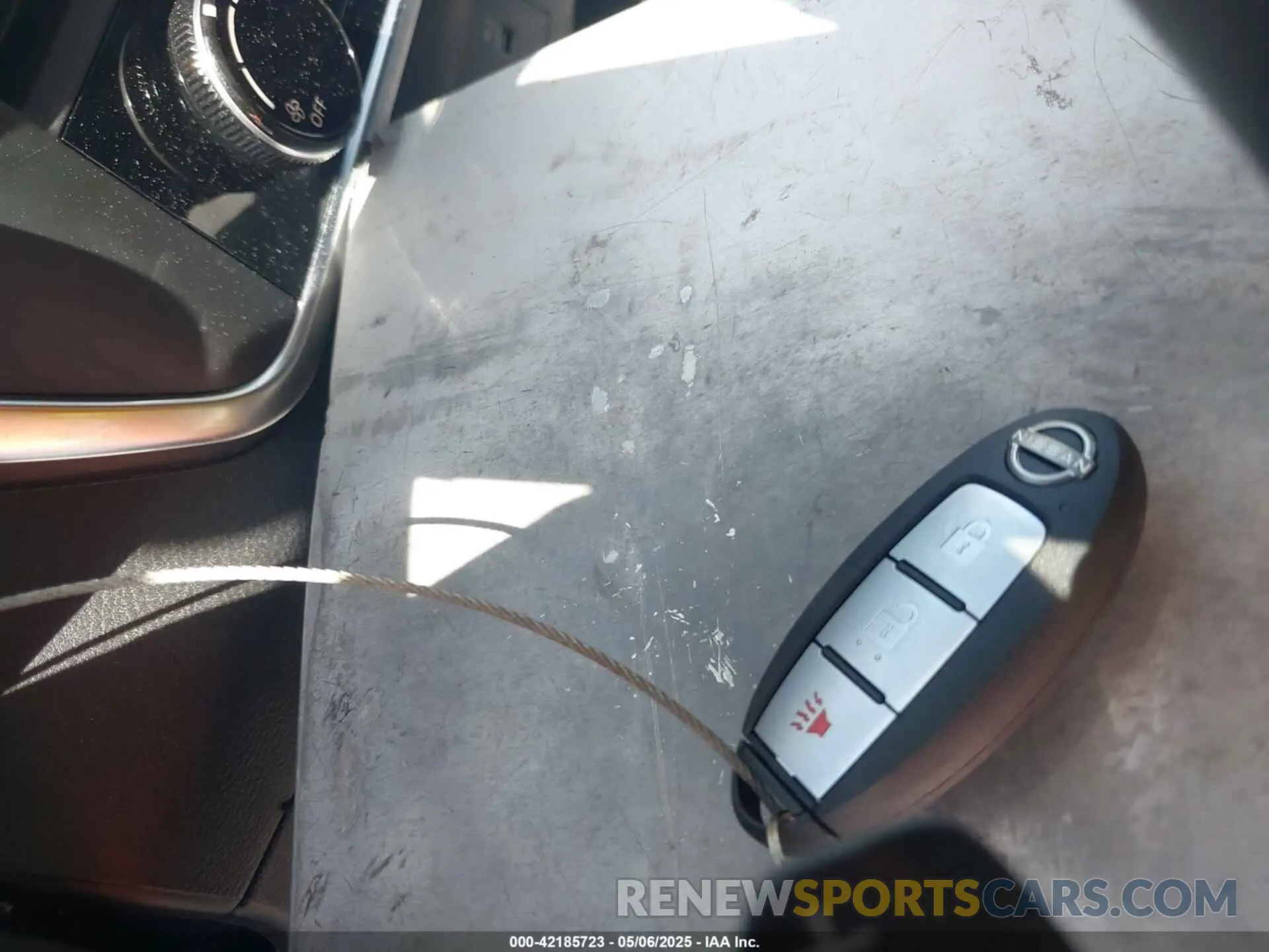 11 Photograph of a damaged car 5N1BT3AA7NC706554 NISSAN ROGUE 2022