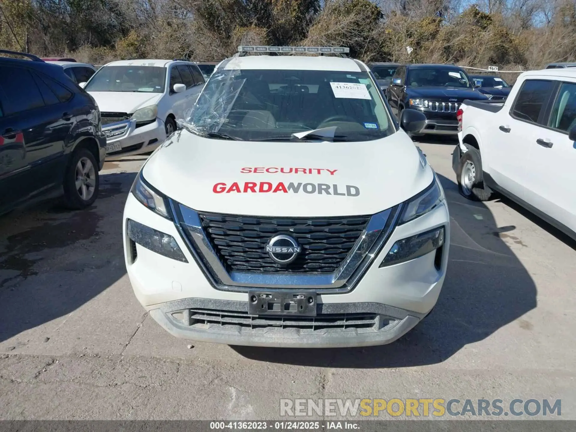 13 Photograph of a damaged car 5N1BT3AA7NC710863 NISSAN ROGUE 2022