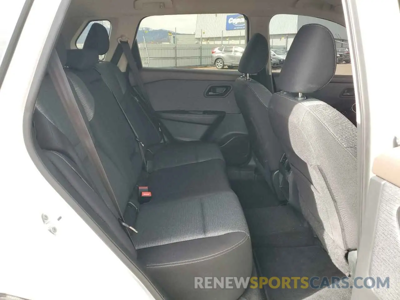 11 Photograph of a damaged car 5N1BT3AB2NC674895 NISSAN ROGUE 2022
