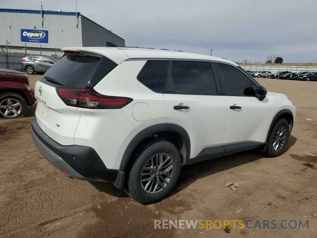 3 Photograph of a damaged car 5N1BT3AB2NC674895 NISSAN ROGUE 2022
