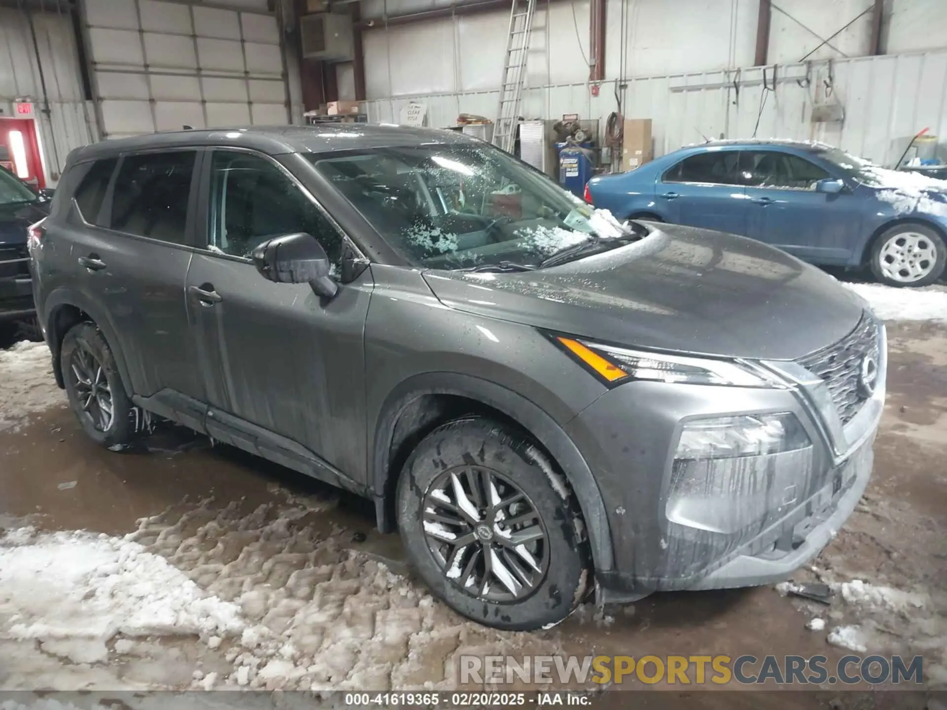 1 Photograph of a damaged car 5N1BT3AB3NC686277 NISSAN ROGUE 2022