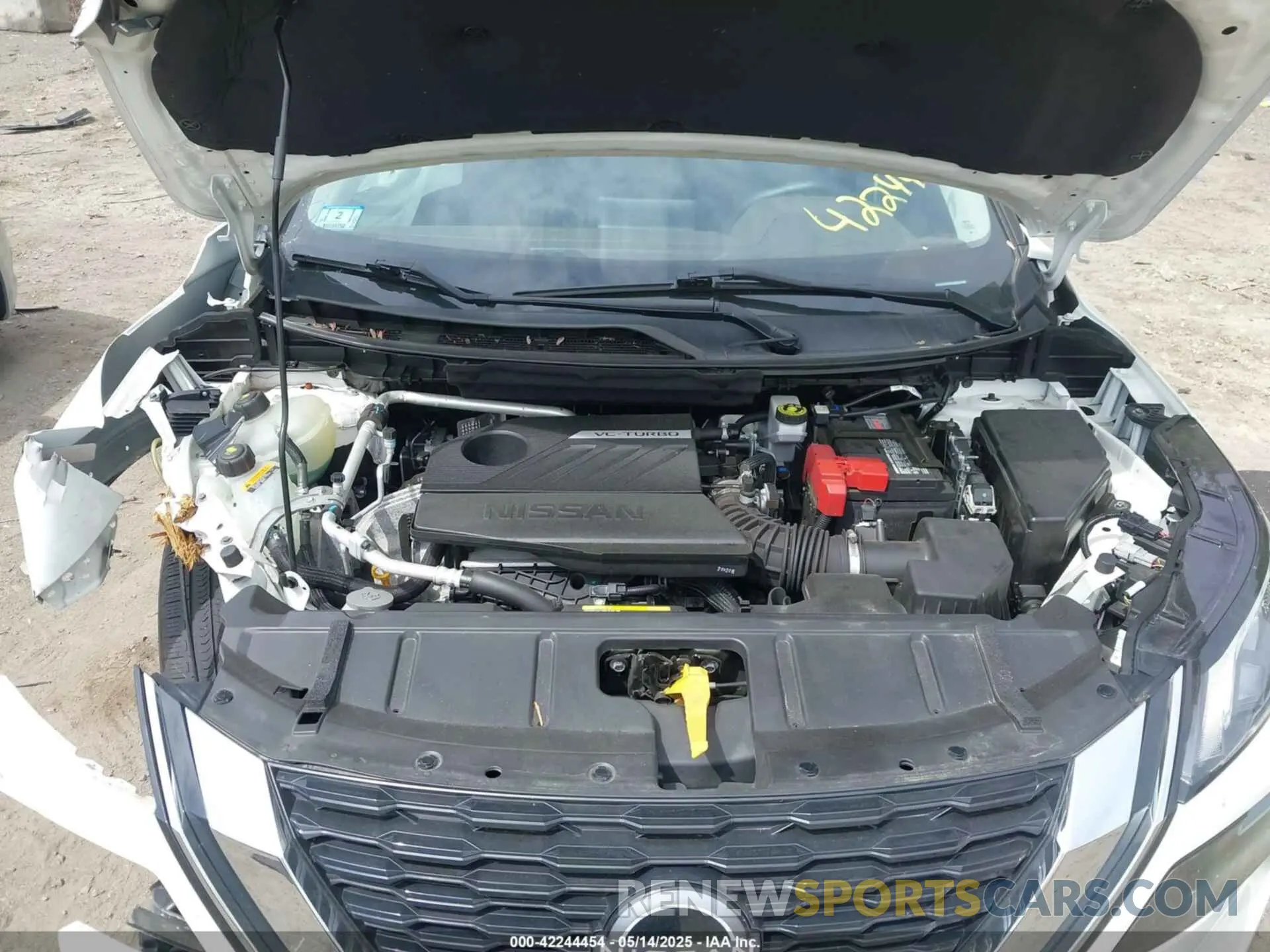 10 Photograph of a damaged car 5N1BT3AB8NC707270 NISSAN ROGUE 2022