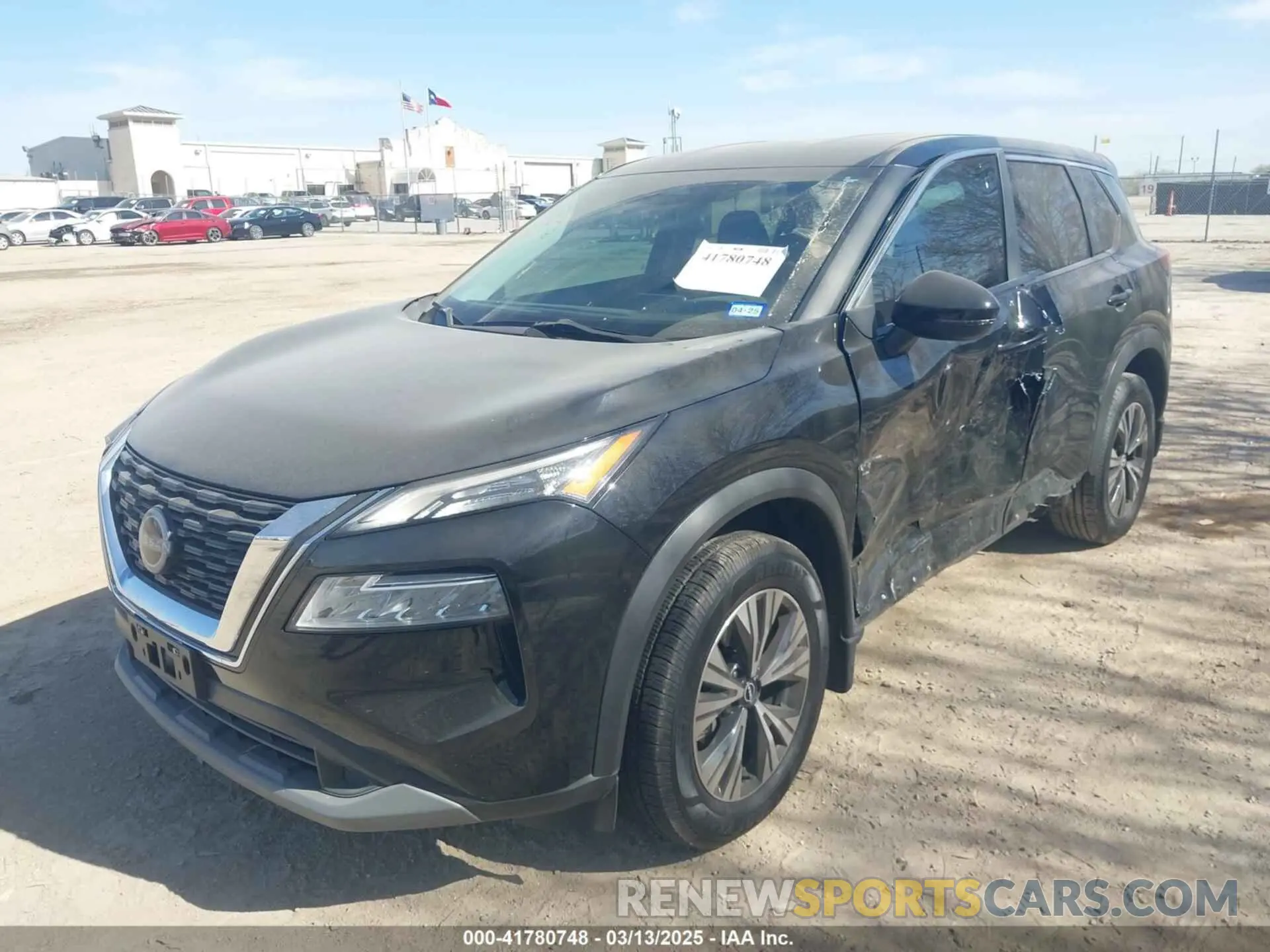 2 Photograph of a damaged car 5N1BT3BA1NC695176 NISSAN ROGUE 2022