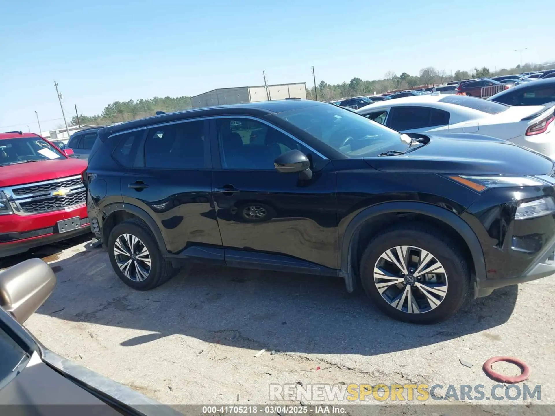 14 Photograph of a damaged car 5N1BT3BA1NC729021 NISSAN ROGUE 2022