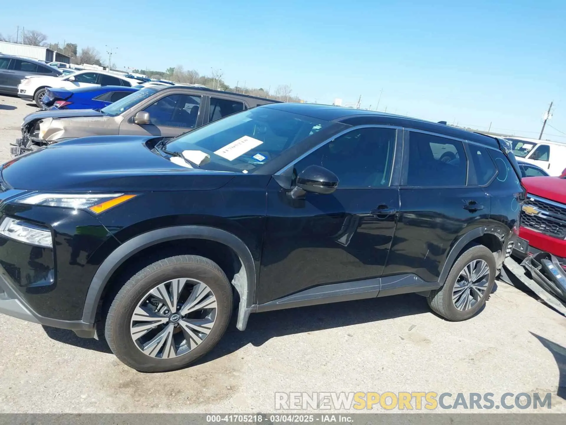 15 Photograph of a damaged car 5N1BT3BA1NC729021 NISSAN ROGUE 2022