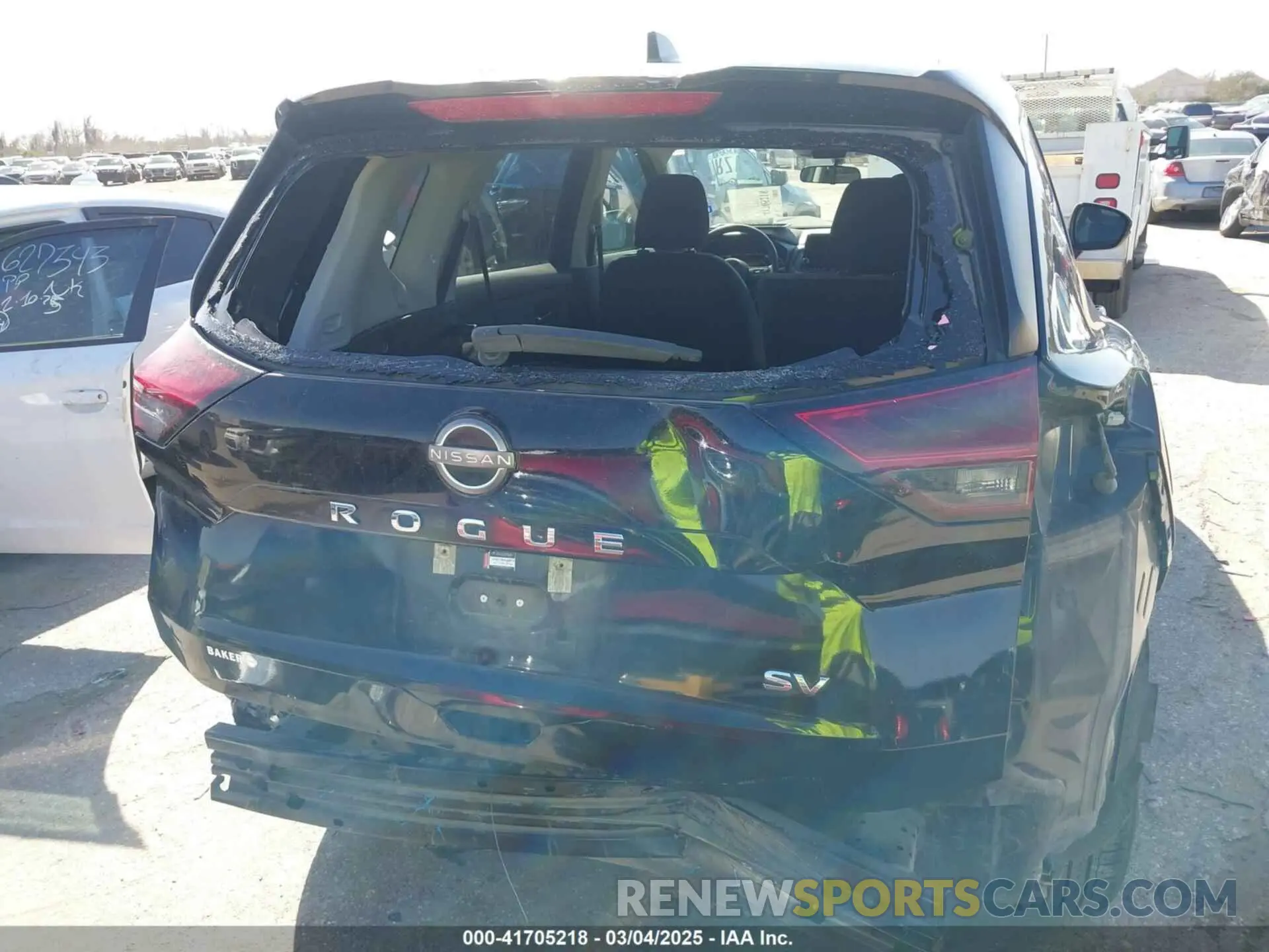 6 Photograph of a damaged car 5N1BT3BA1NC729021 NISSAN ROGUE 2022