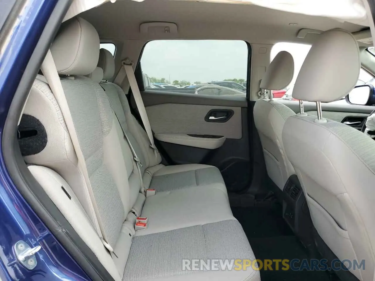 11 Photograph of a damaged car 5N1BT3BA1NC734641 NISSAN ROGUE 2022