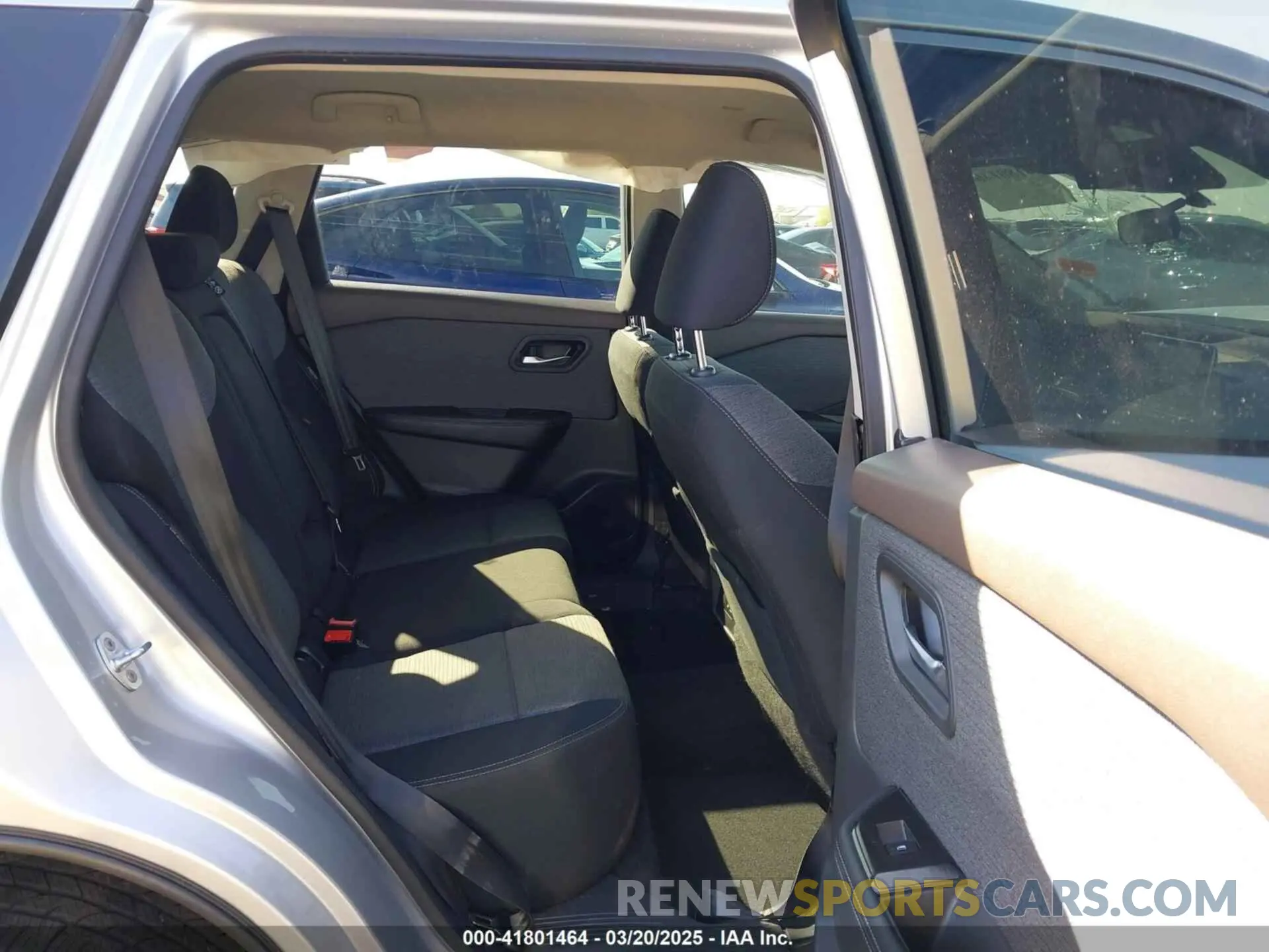 8 Photograph of a damaged car 5N1BT3BA2NC680699 NISSAN ROGUE 2022