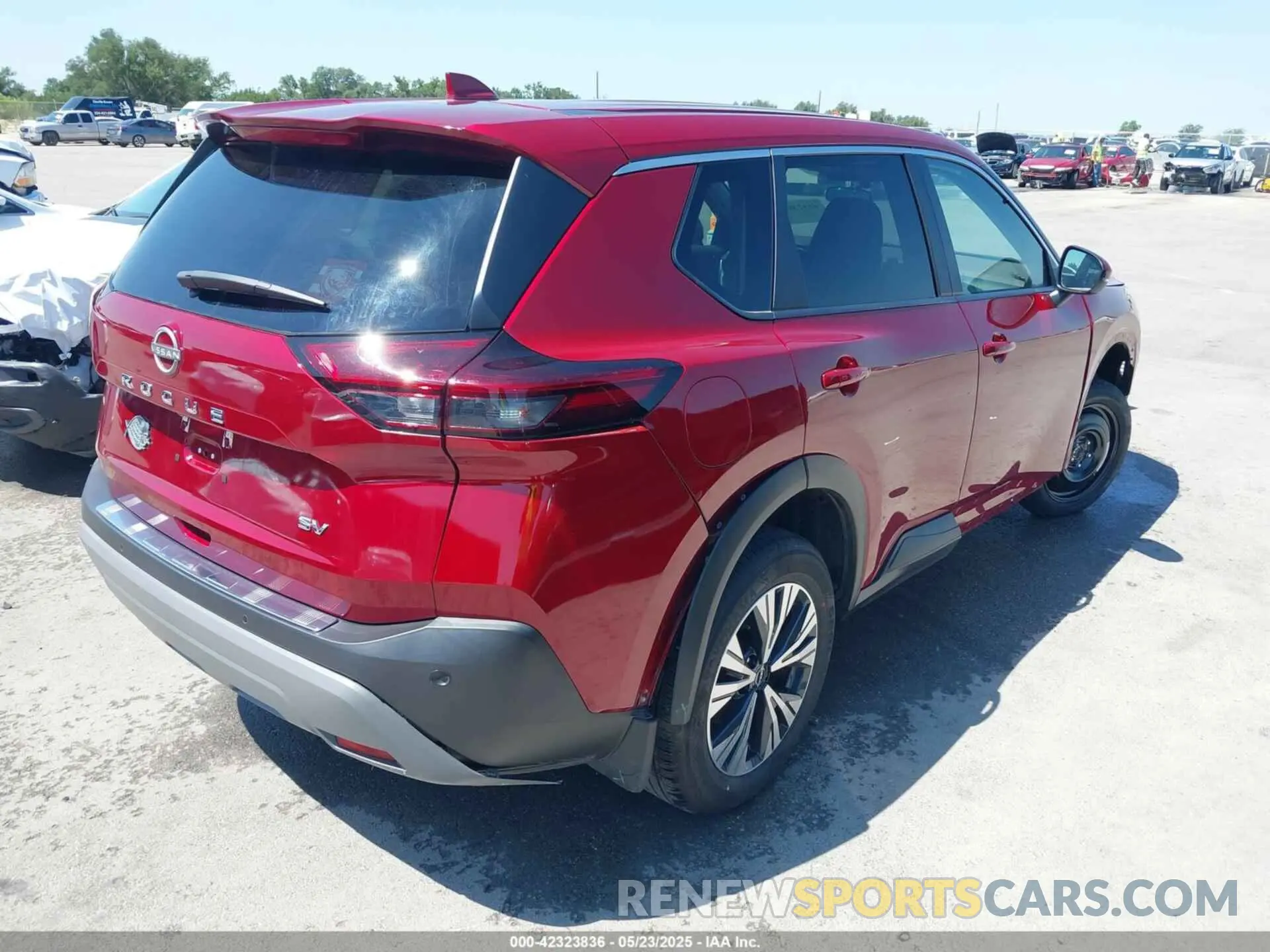 4 Photograph of a damaged car 5N1BT3BA2NC722546 NISSAN ROGUE 2022
