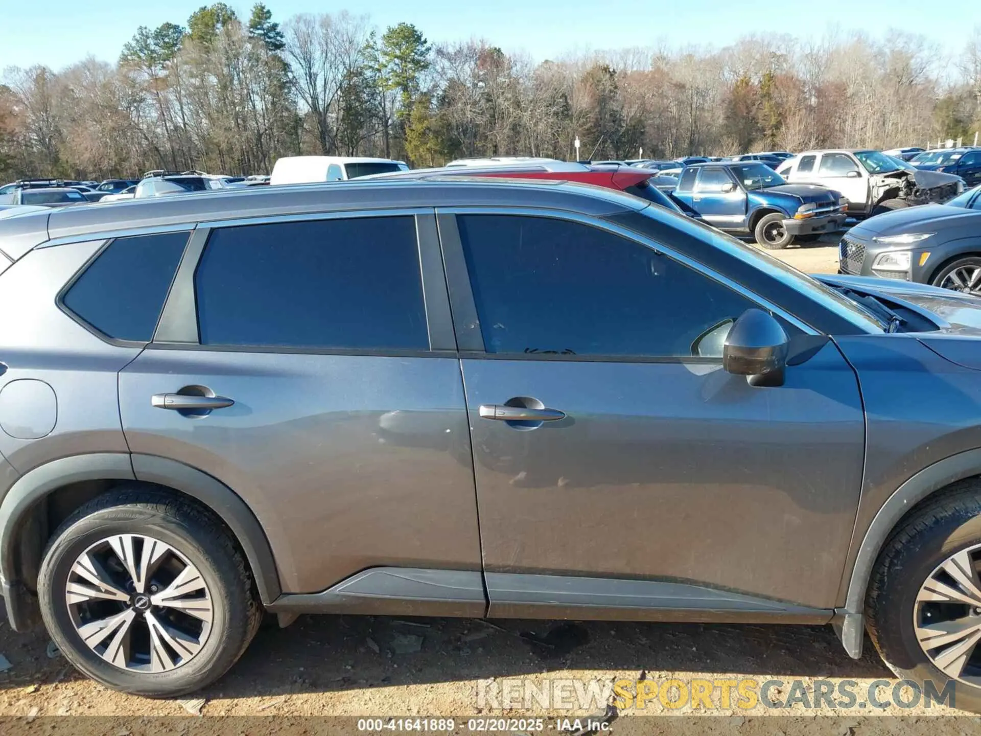 13 Photograph of a damaged car 5N1BT3BA3NC684812 NISSAN ROGUE 2022