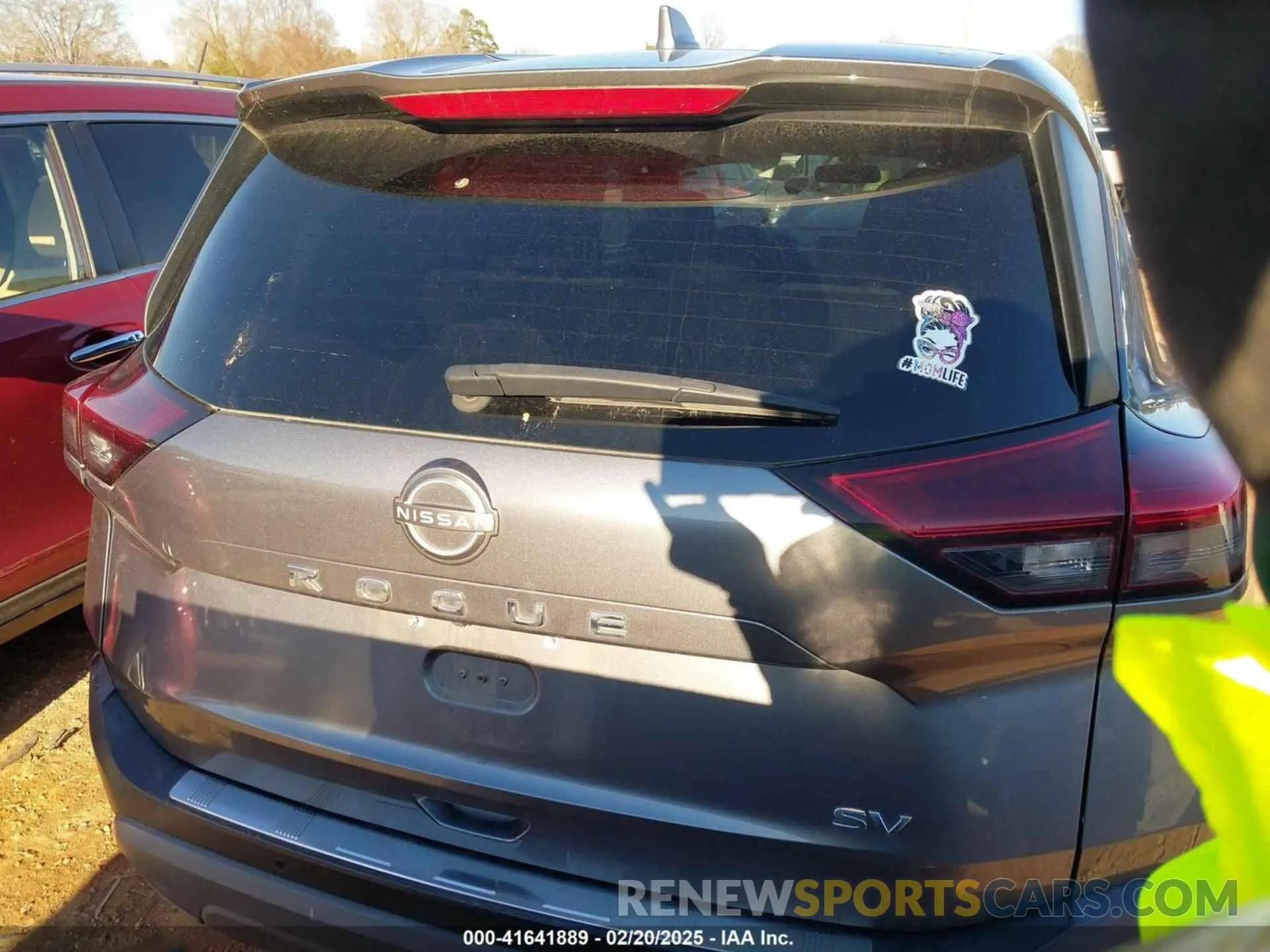 16 Photograph of a damaged car 5N1BT3BA3NC684812 NISSAN ROGUE 2022
