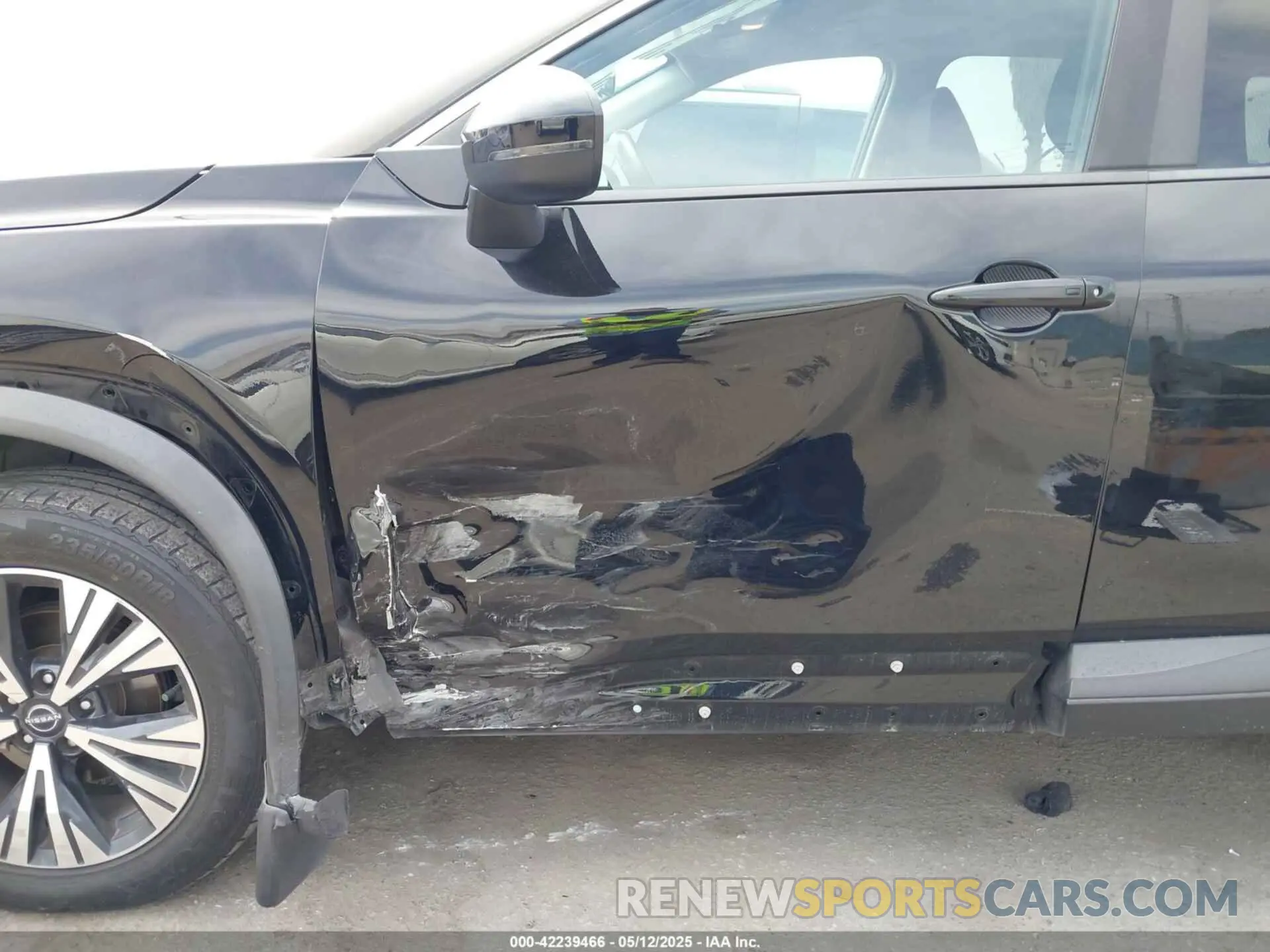 6 Photograph of a damaged car 5N1BT3BA3NC690514 NISSAN ROGUE 2022