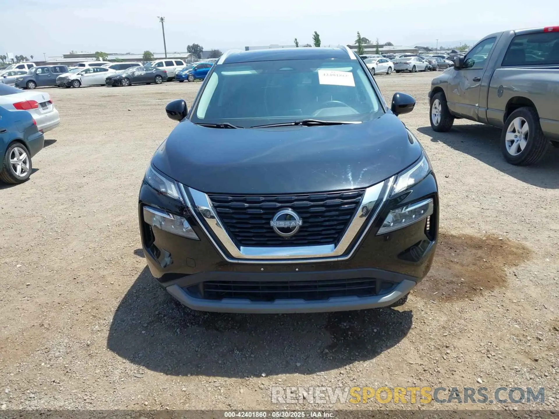 12 Photograph of a damaged car 5N1BT3BA4NC725738 NISSAN ROGUE 2022