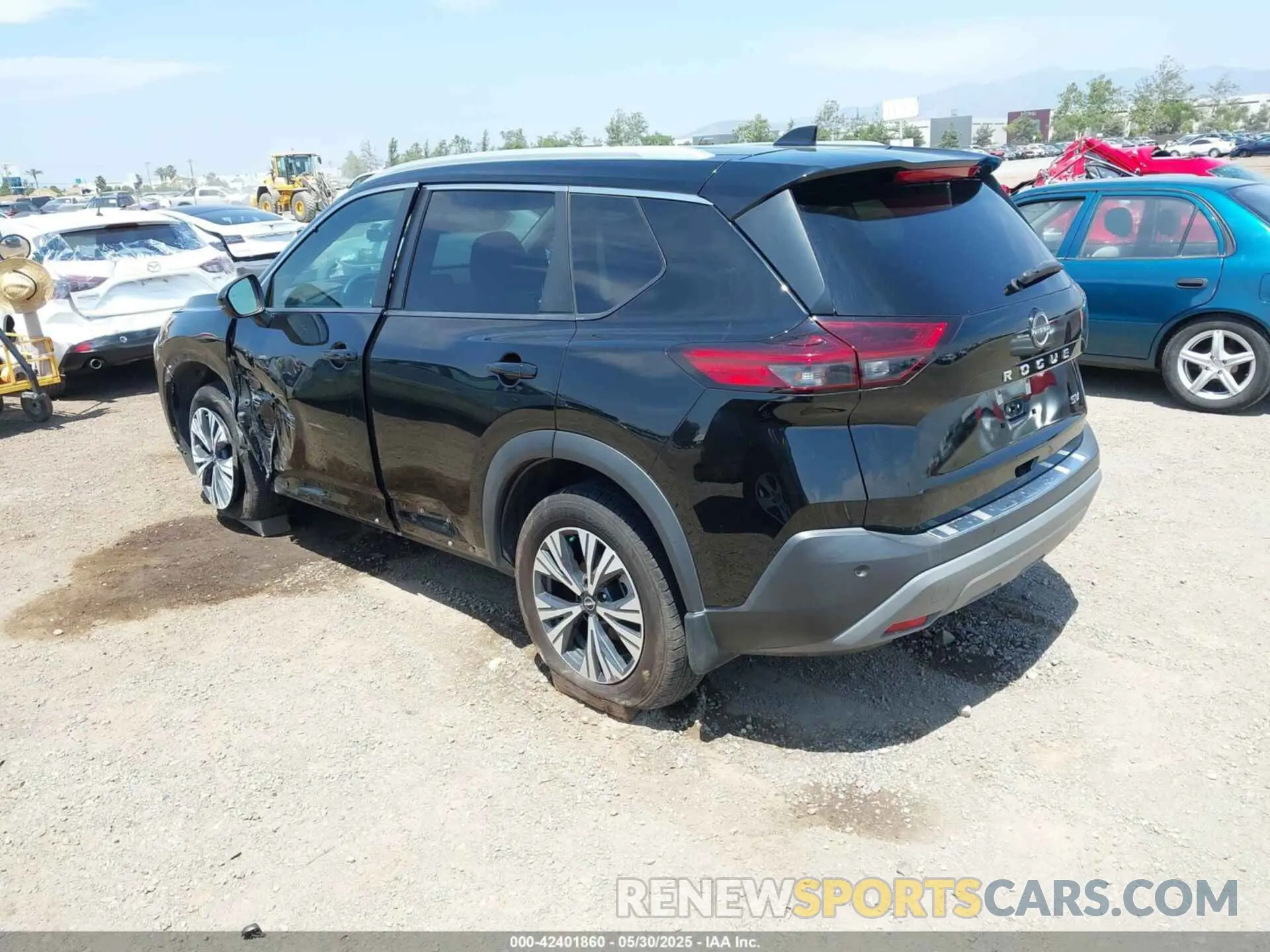 3 Photograph of a damaged car 5N1BT3BA4NC725738 NISSAN ROGUE 2022