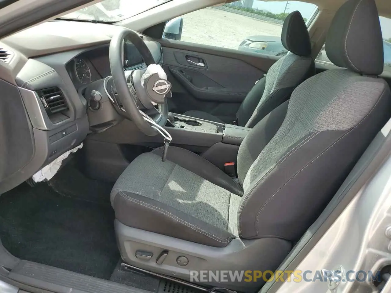 7 Photograph of a damaged car 5N1BT3BA6NC697666 NISSAN ROGUE 2022