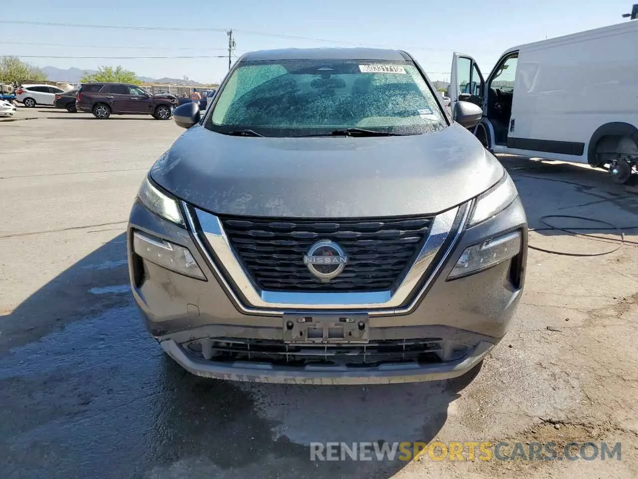 5 Photograph of a damaged car 5N1BT3BA8NC685762 NISSAN ROGUE 2022