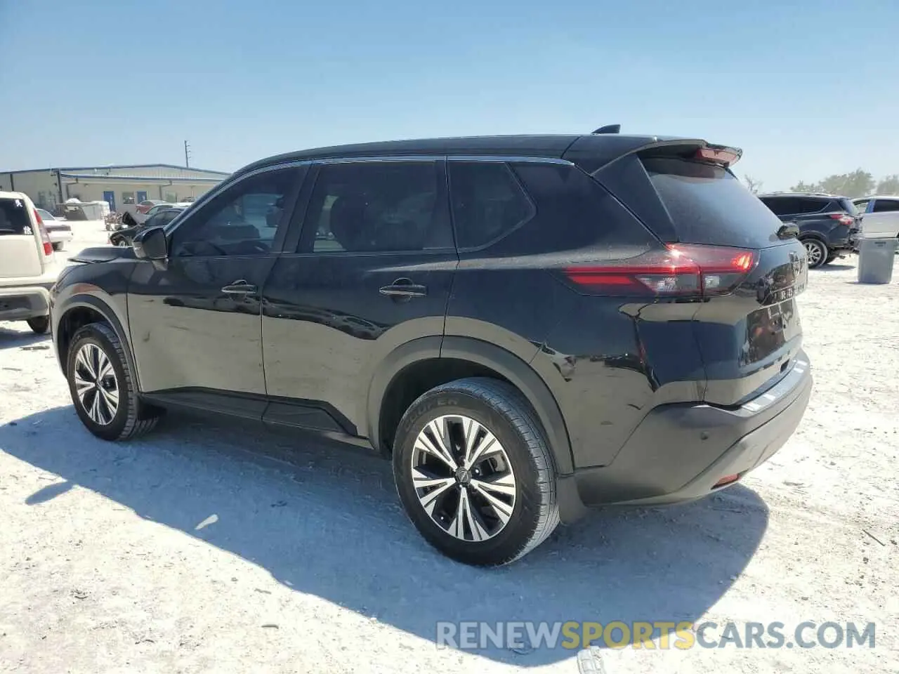 2 Photograph of a damaged car 5N1BT3BA8NC695725 NISSAN ROGUE 2022