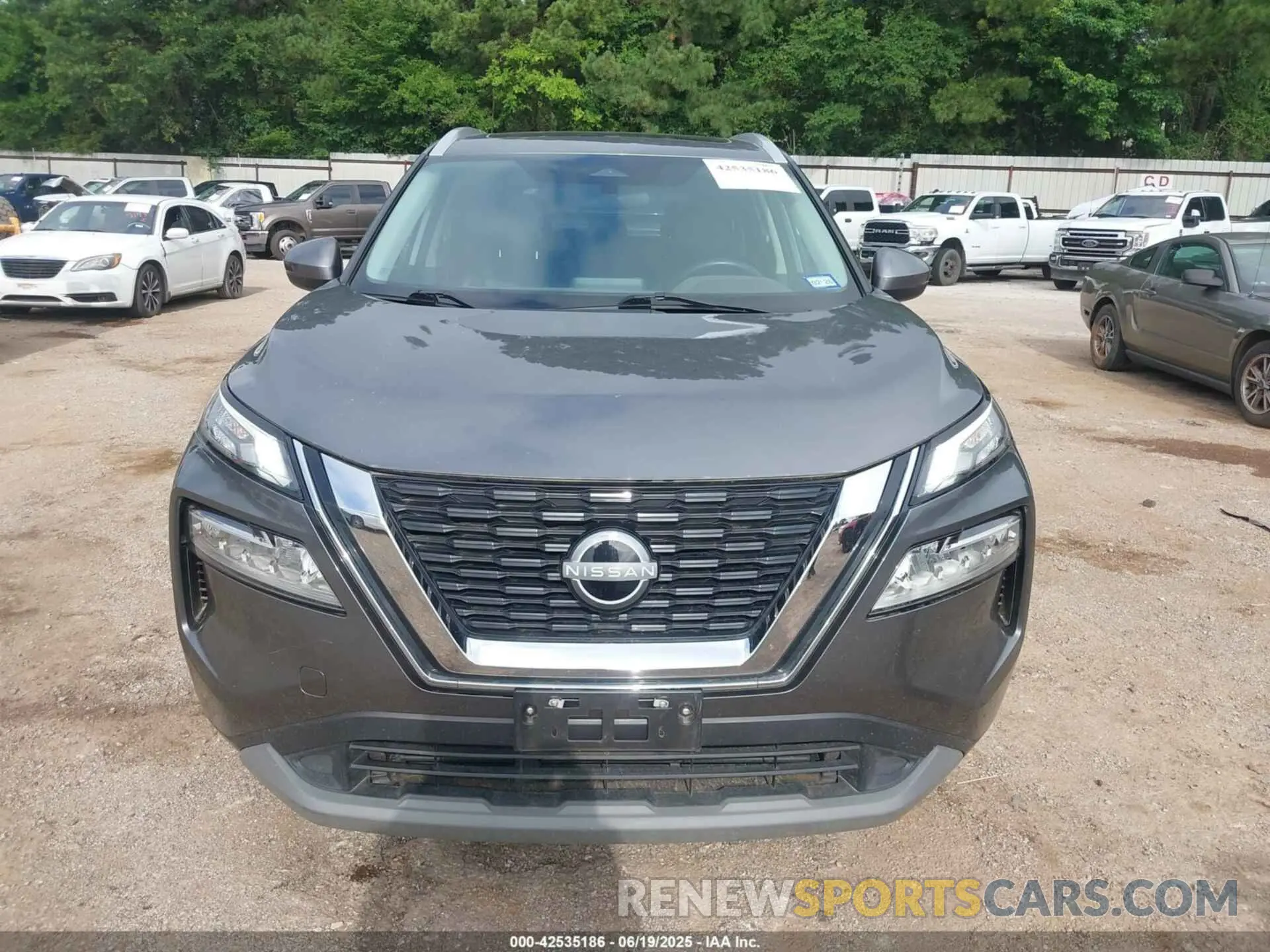 6 Photograph of a damaged car 5N1BT3BA9NC677041 NISSAN ROGUE 2022
