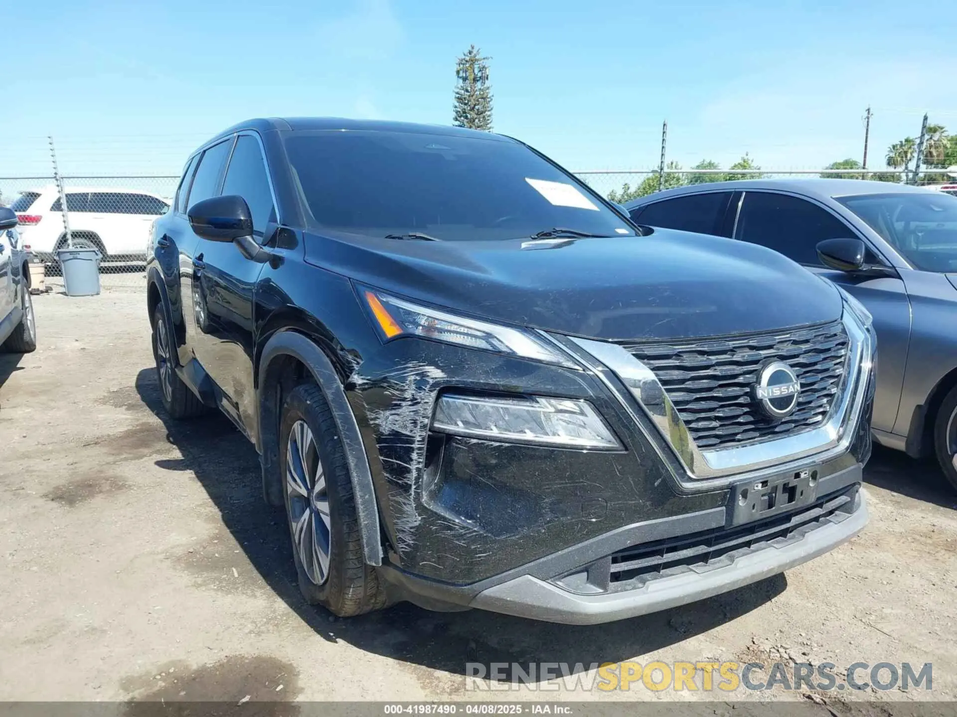 1 Photograph of a damaged car 5N1BT3BA9NC688461 NISSAN ROGUE 2022