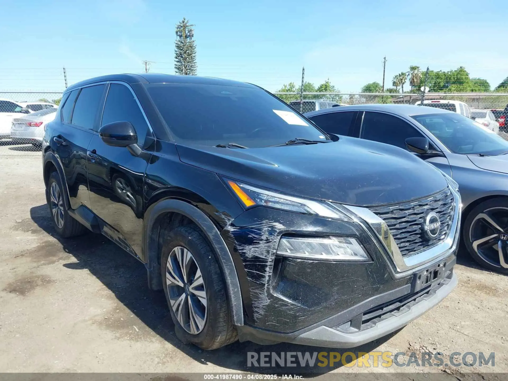 13 Photograph of a damaged car 5N1BT3BA9NC688461 NISSAN ROGUE 2022