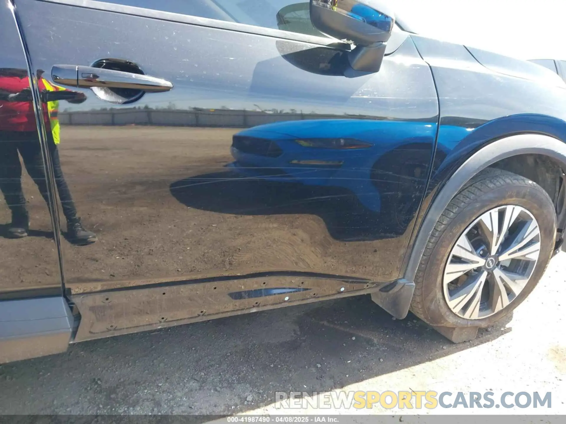 20 Photograph of a damaged car 5N1BT3BA9NC688461 NISSAN ROGUE 2022