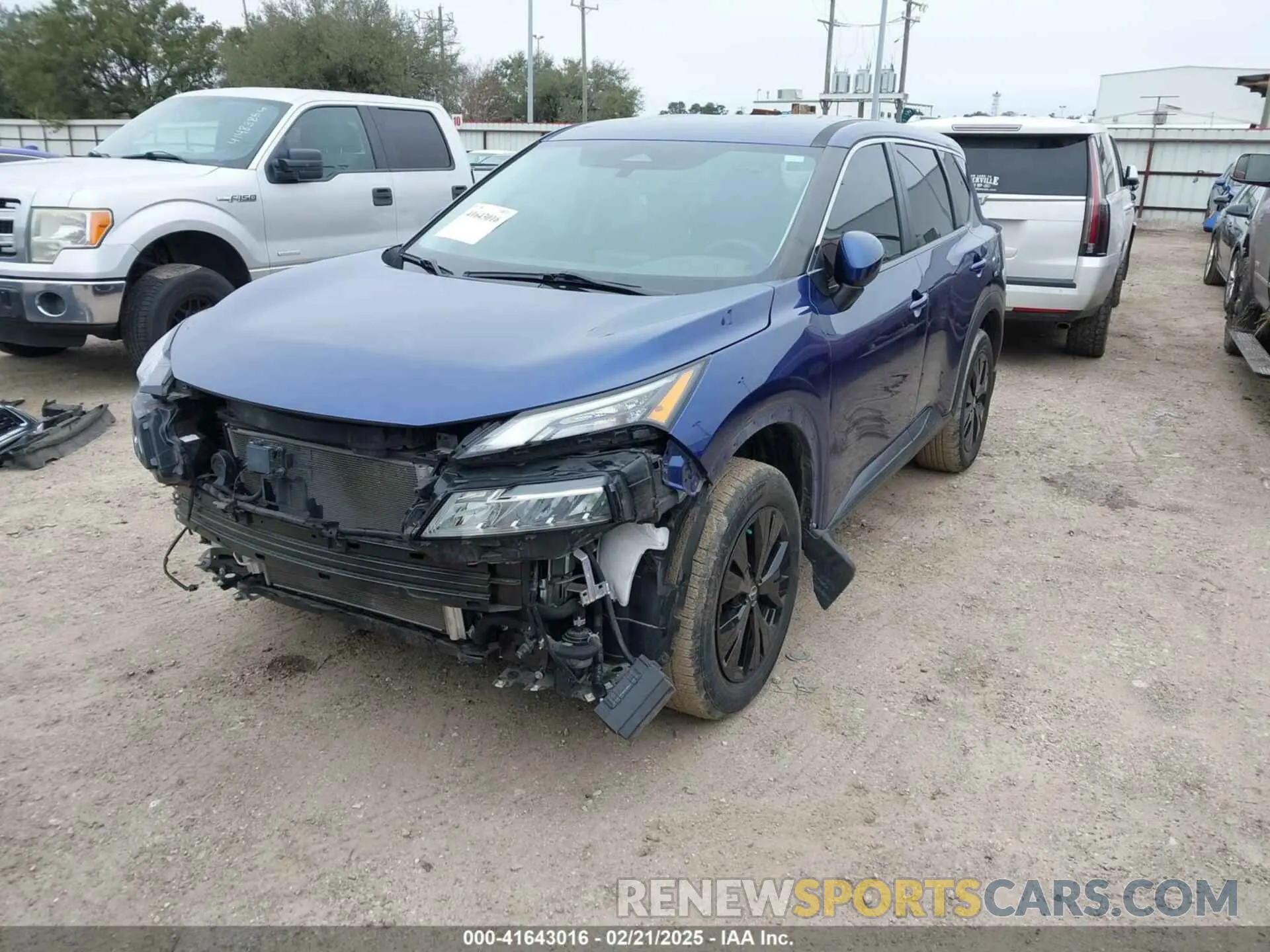 2 Photograph of a damaged car 5N1BT3BAXNC678134 NISSAN ROGUE 2022