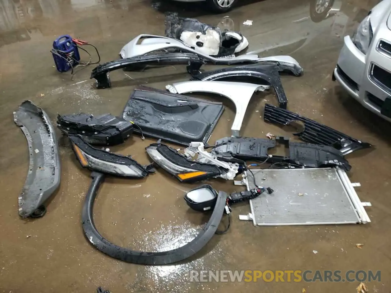 12 Photograph of a damaged car 5N1BT3BB1NC673056 NISSAN ROGUE 2022