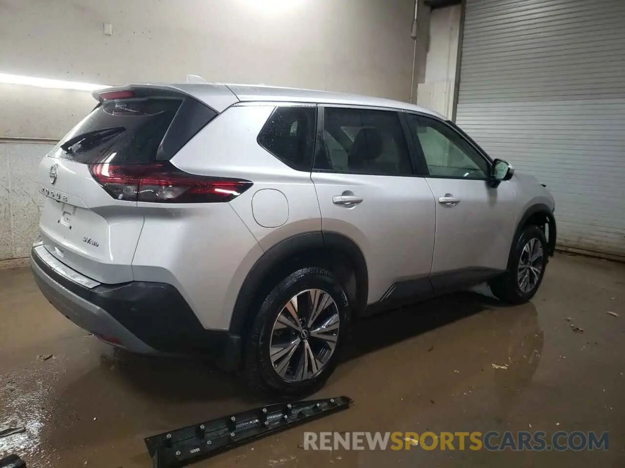 3 Photograph of a damaged car 5N1BT3BB1NC673056 NISSAN ROGUE 2022
