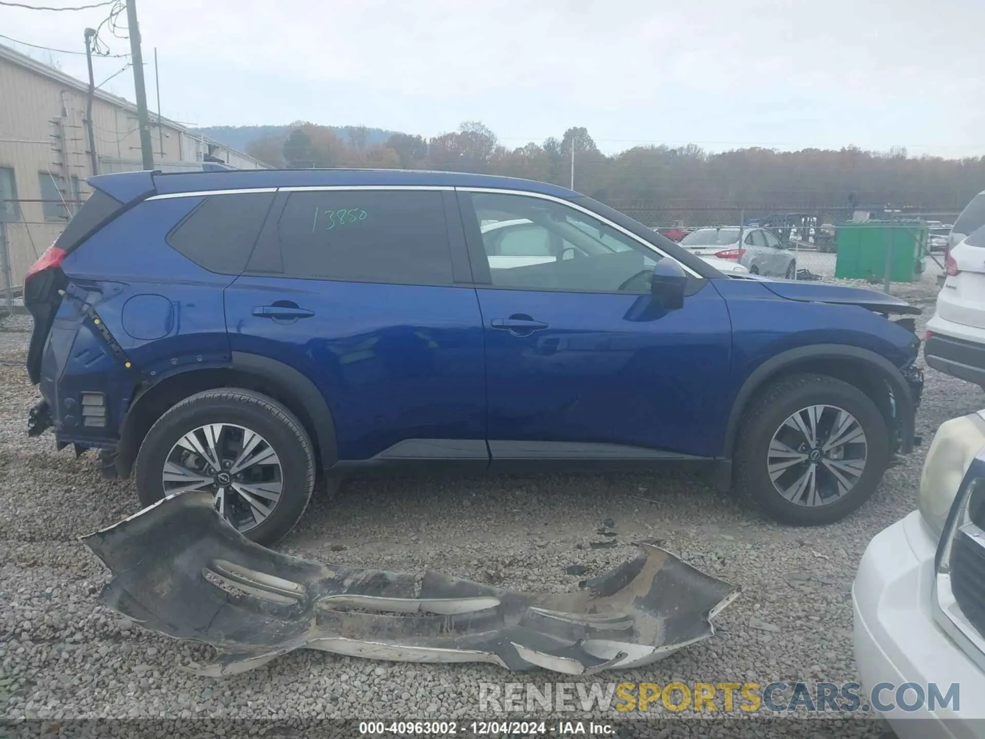 13 Photograph of a damaged car 5N1BT3BB1NC686793 NISSAN ROGUE 2022