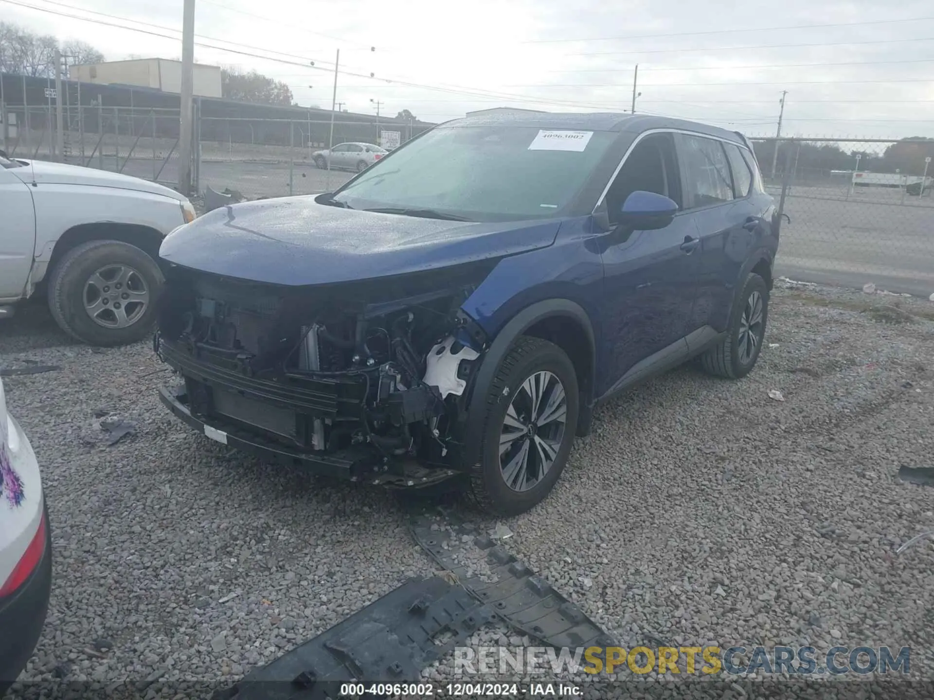 2 Photograph of a damaged car 5N1BT3BB1NC686793 NISSAN ROGUE 2022
