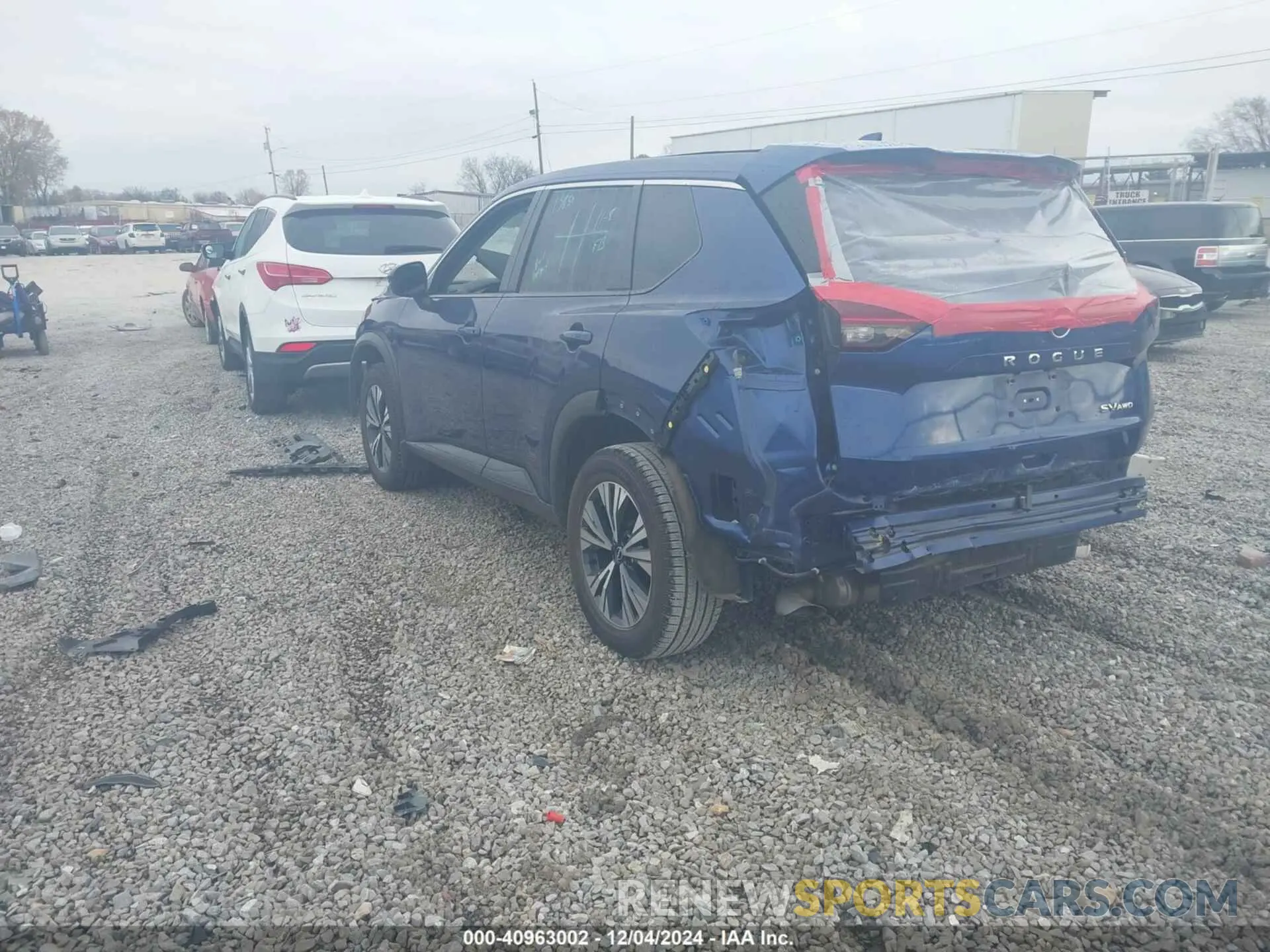 3 Photograph of a damaged car 5N1BT3BB1NC686793 NISSAN ROGUE 2022