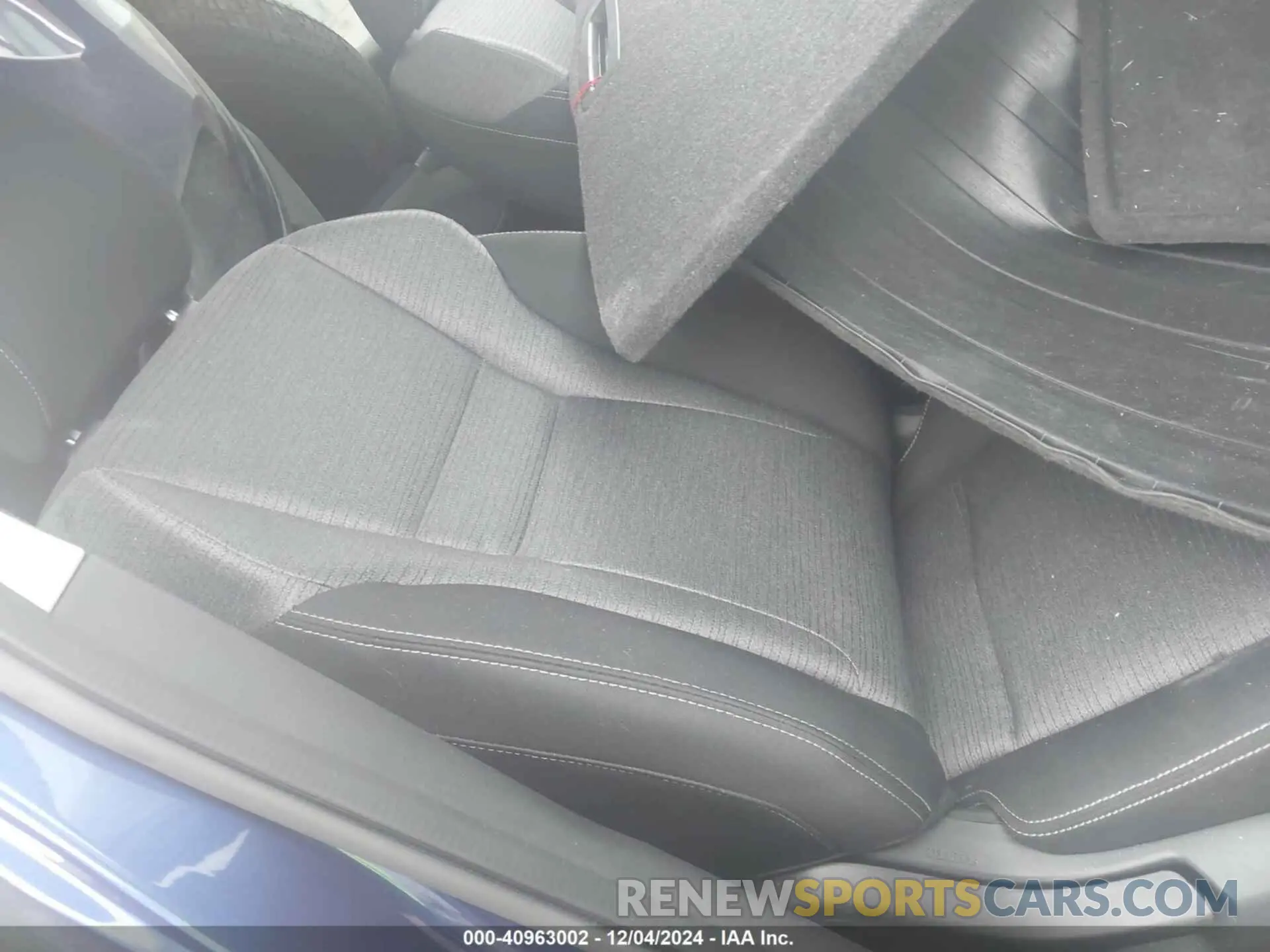 8 Photograph of a damaged car 5N1BT3BB1NC686793 NISSAN ROGUE 2022