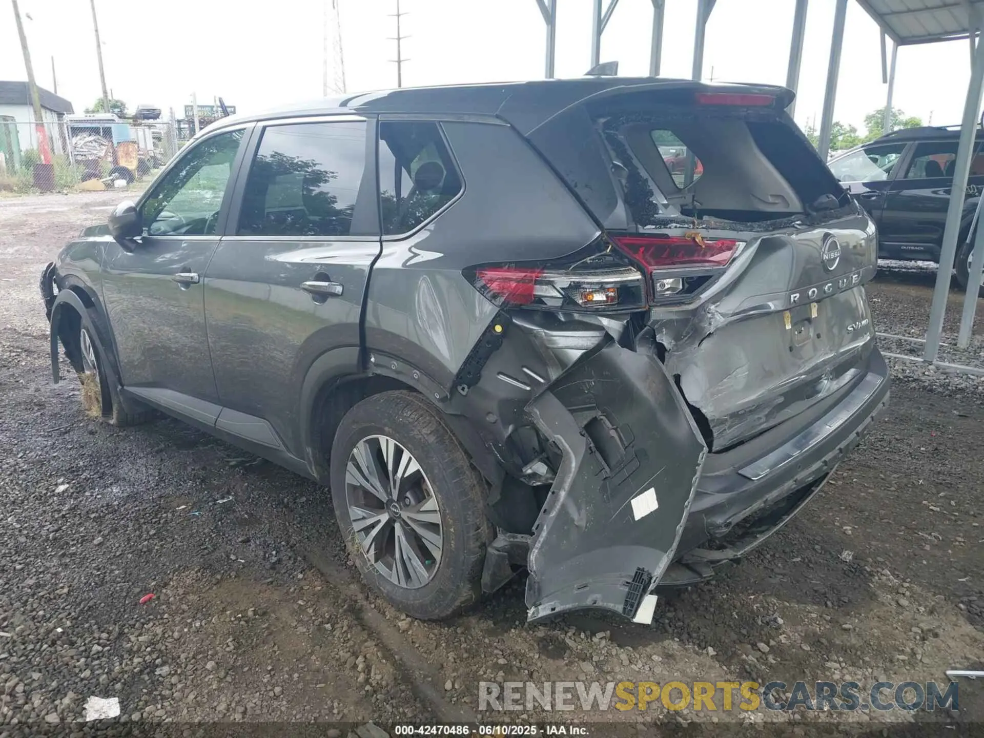 3 Photograph of a damaged car 5N1BT3BB1NC727293 NISSAN ROGUE 2022