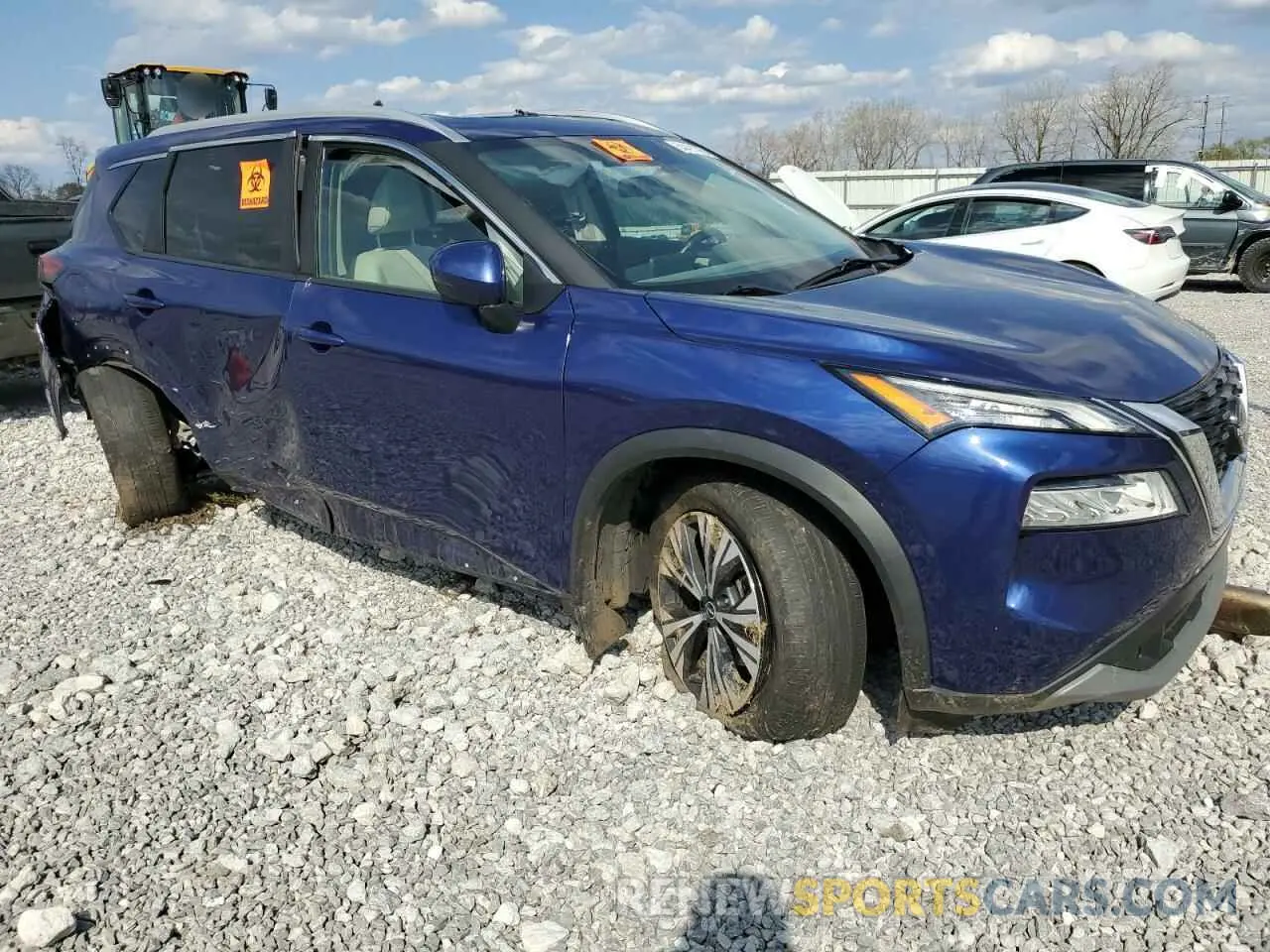 4 Photograph of a damaged car 5N1BT3BB1NC732722 NISSAN ROGUE 2022