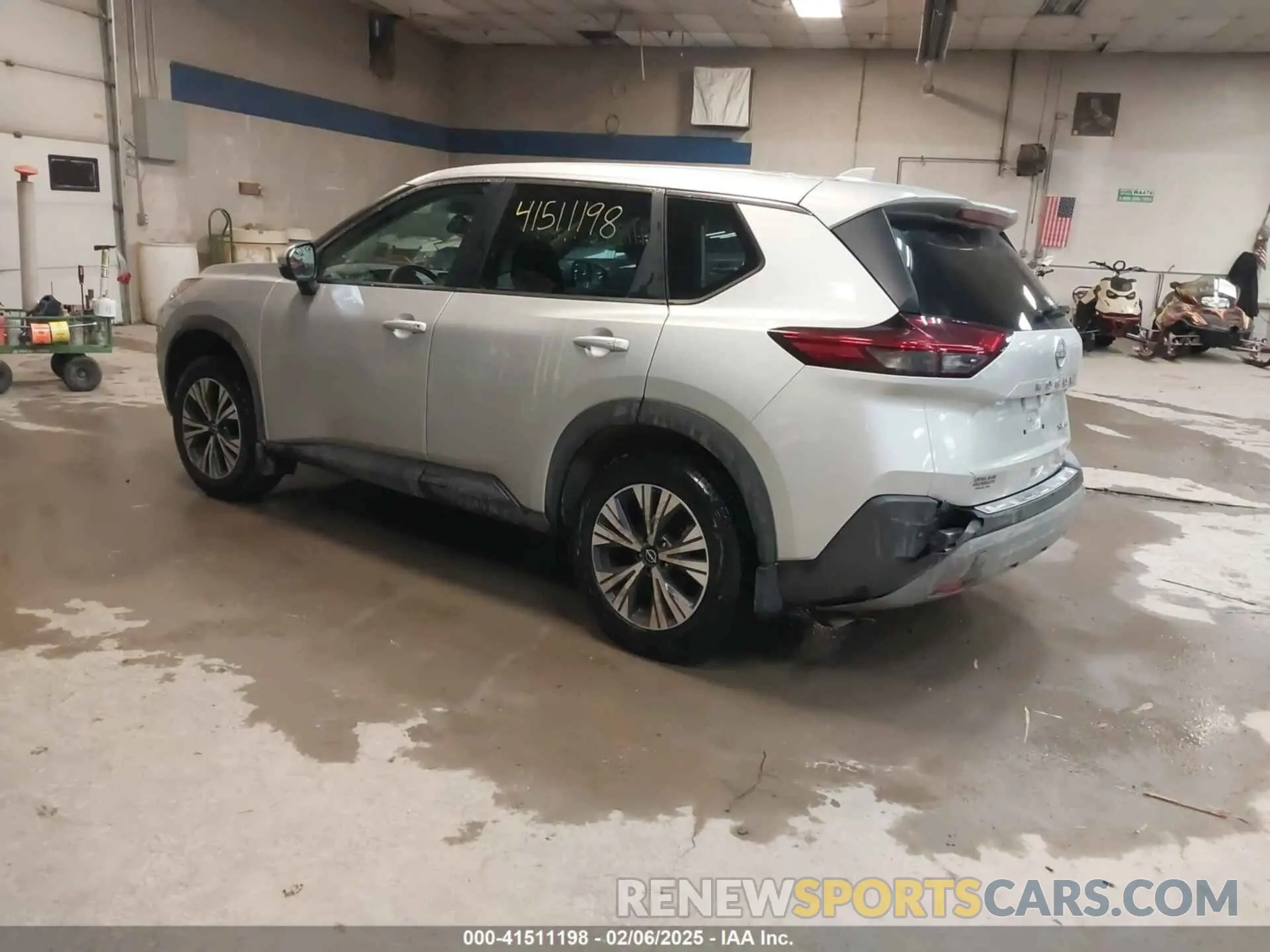 3 Photograph of a damaged car 5N1BT3BB2NC722538 NISSAN ROGUE 2022