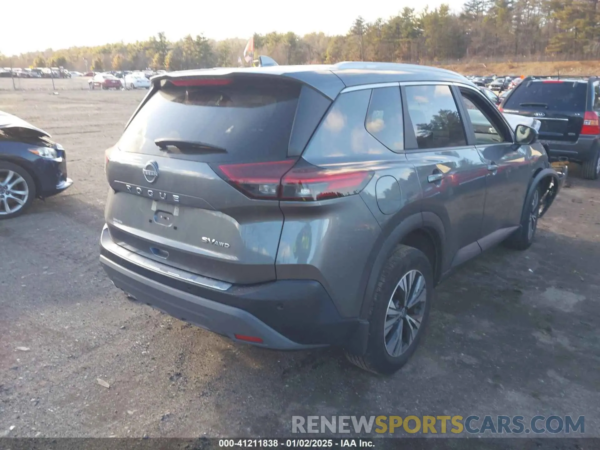 4 Photograph of a damaged car 5N1BT3BB2NC731868 NISSAN ROGUE 2022