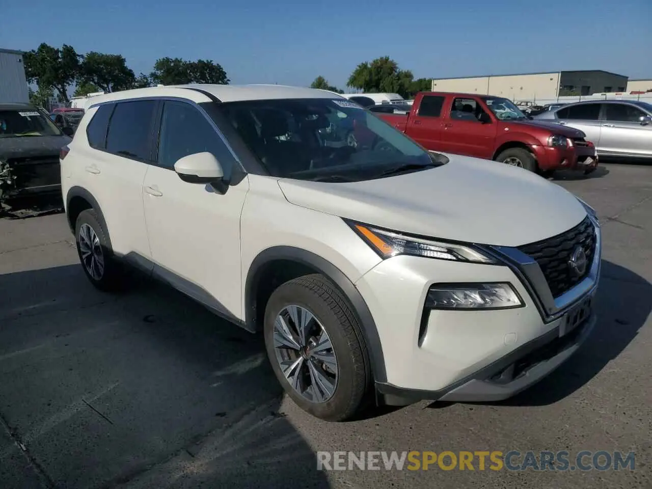 4 Photograph of a damaged car 5N1BT3BB3NC720653 NISSAN ROGUE 2022
