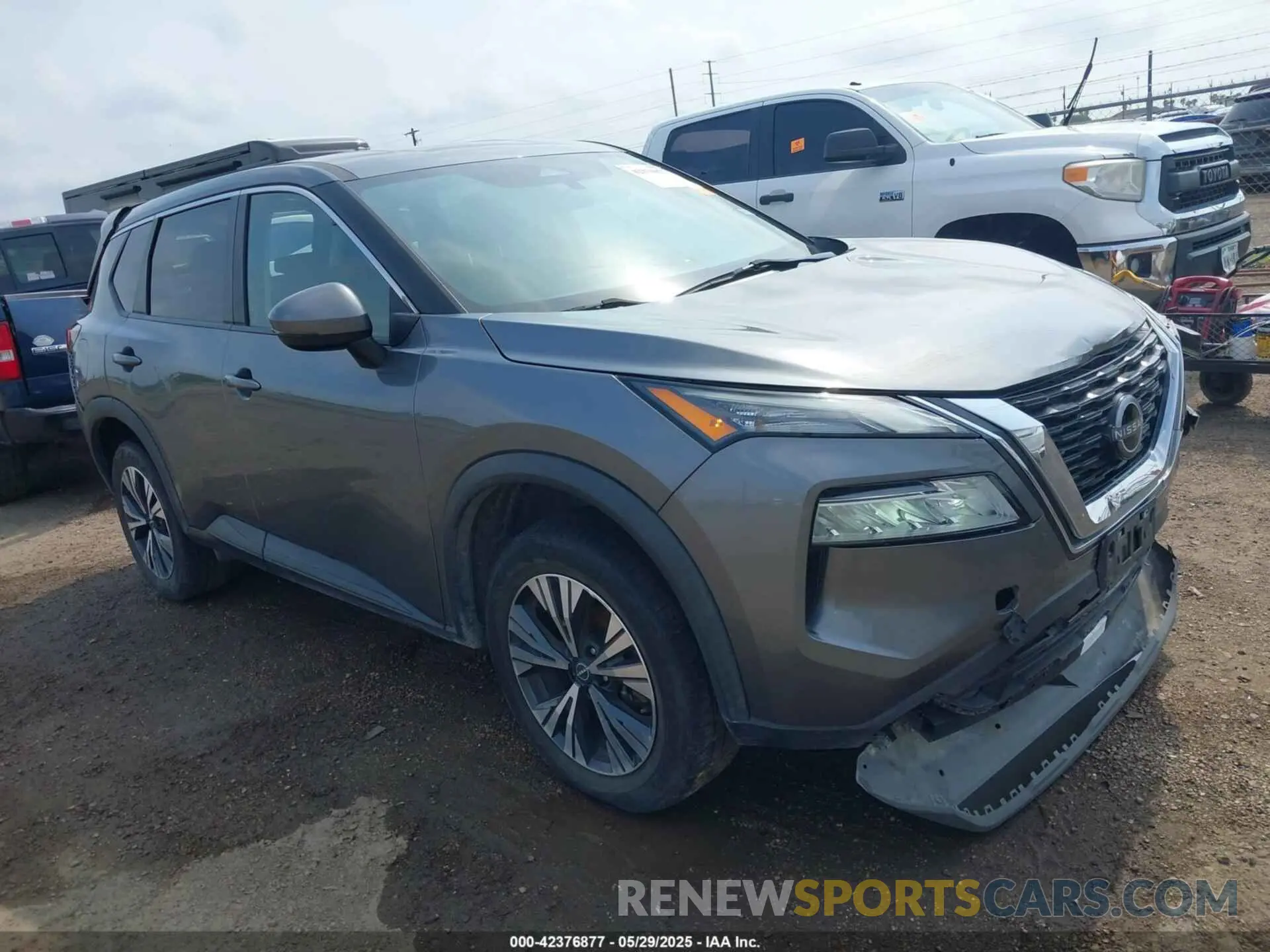 1 Photograph of a damaged car 5N1BT3BB4NC693334 NISSAN ROGUE 2022