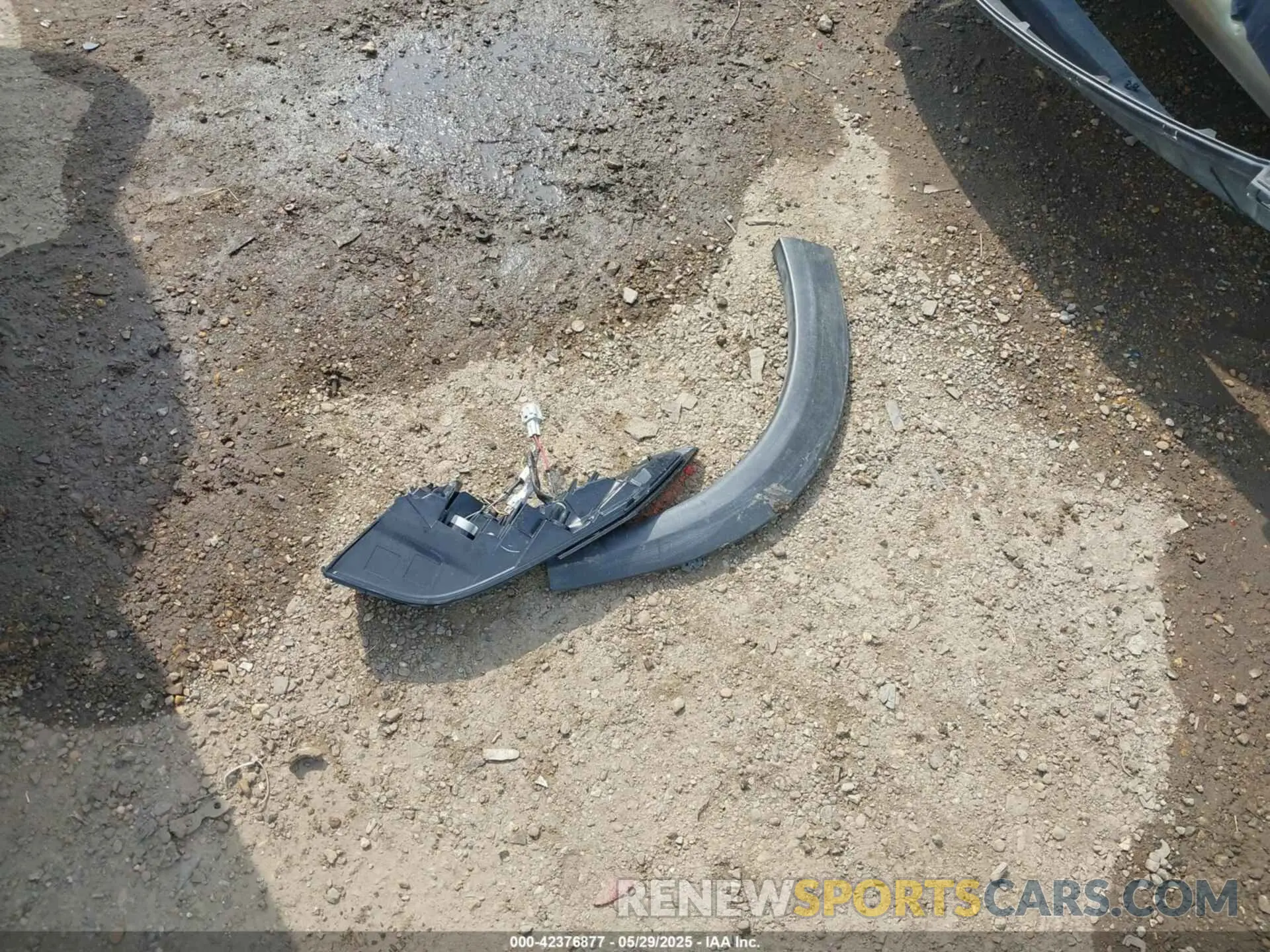 12 Photograph of a damaged car 5N1BT3BB4NC693334 NISSAN ROGUE 2022