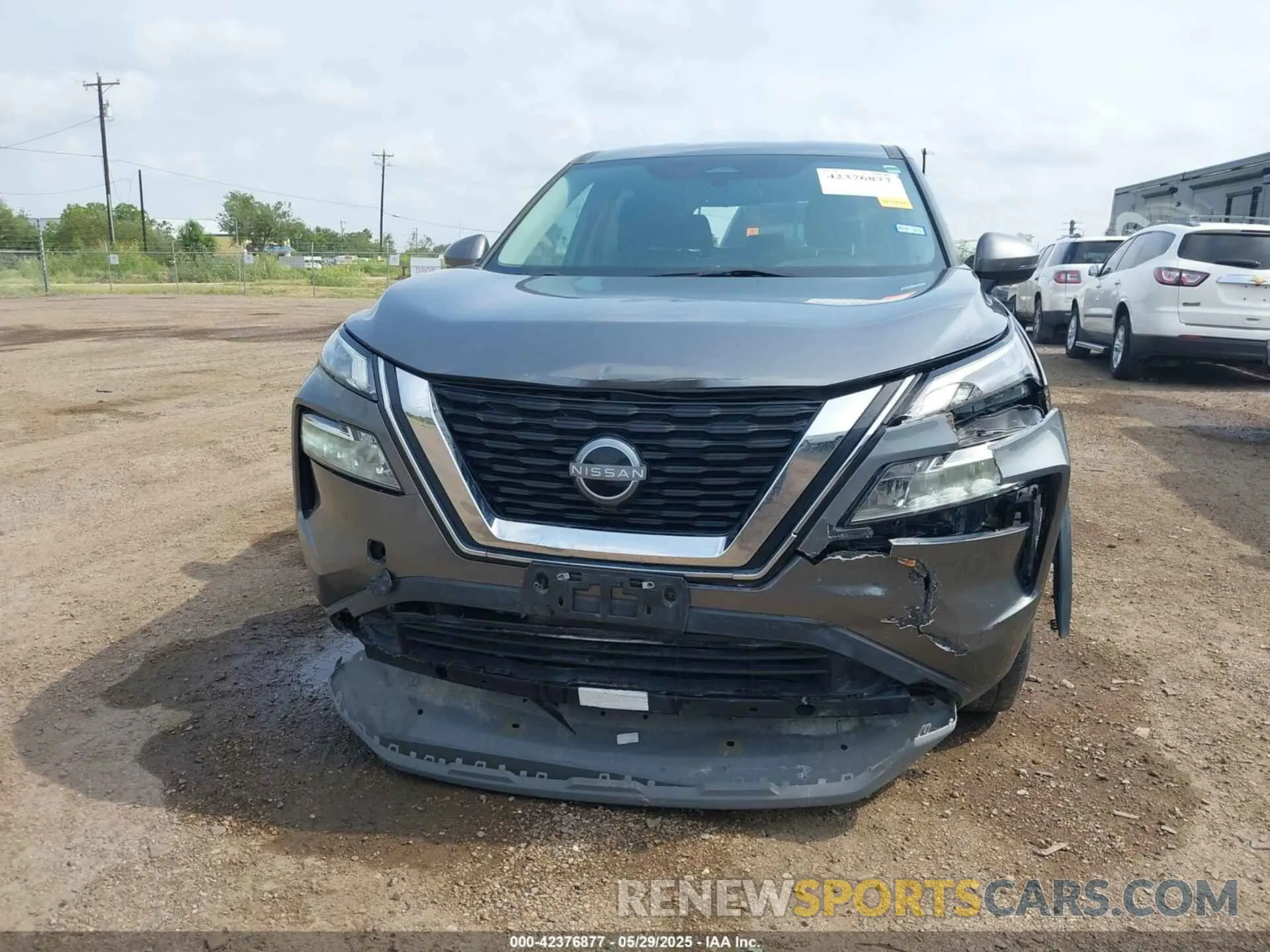 13 Photograph of a damaged car 5N1BT3BB4NC693334 NISSAN ROGUE 2022