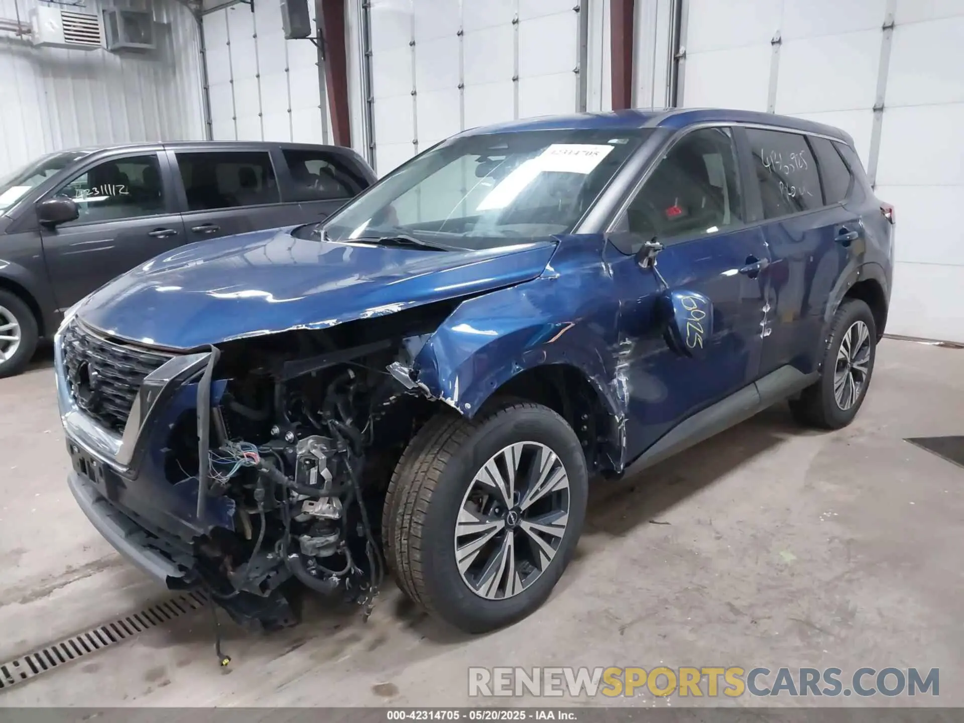 2 Photograph of a damaged car 5N1BT3BB6NC701725 NISSAN ROGUE 2022