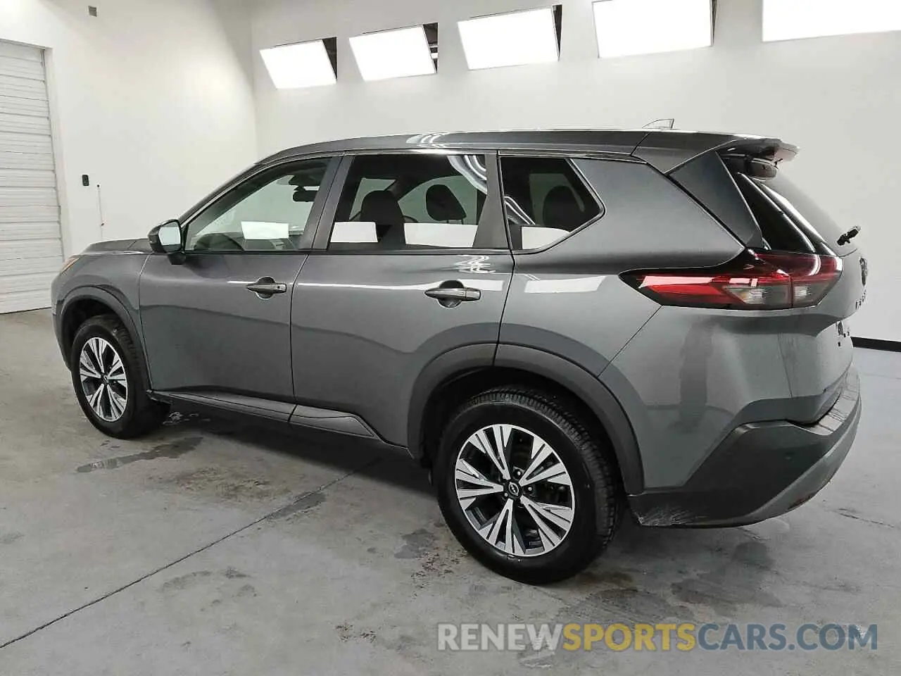 2 Photograph of a damaged car 5N1BT3BB6NC721862 NISSAN ROGUE 2022